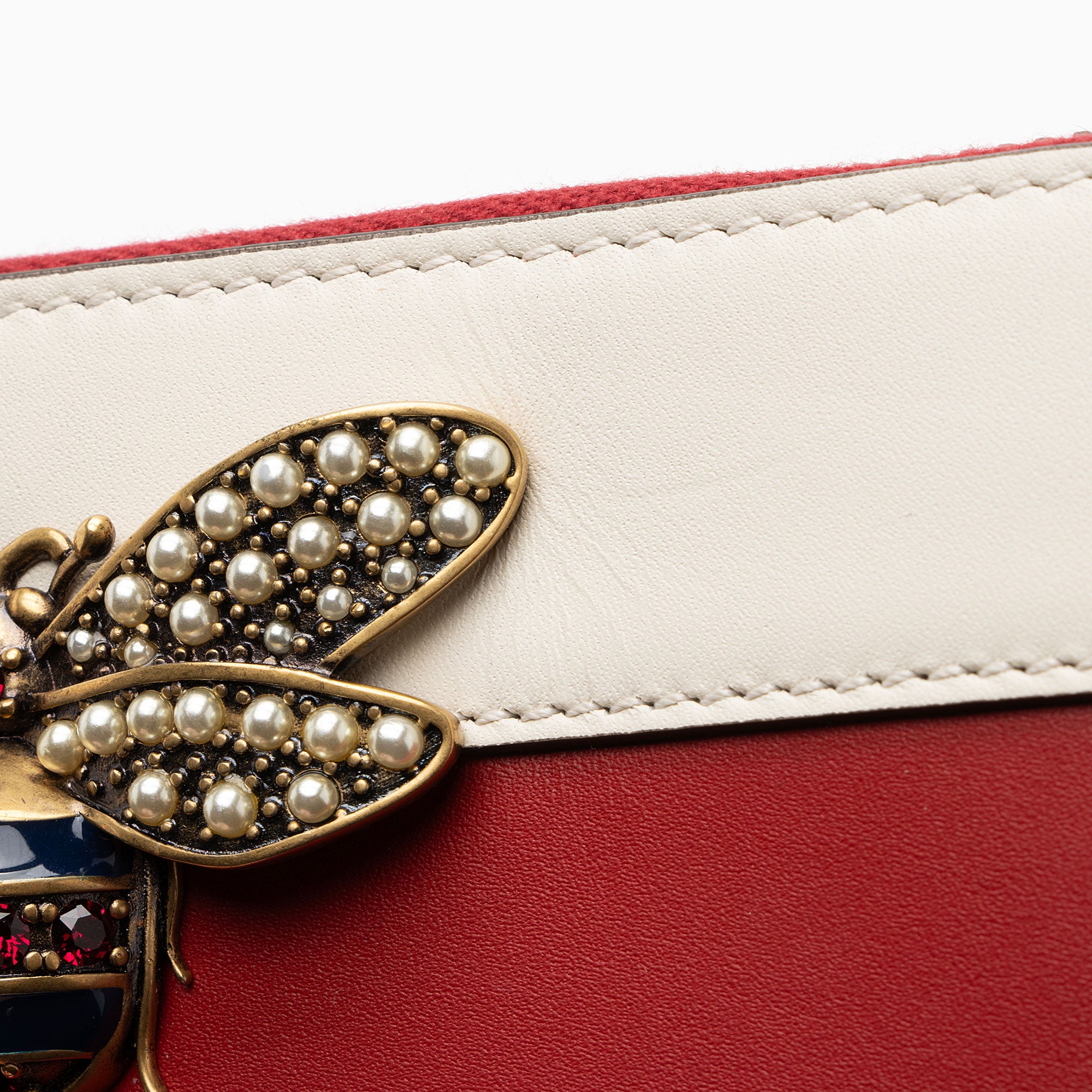 Gucci Leather Queen Margaret Zip Around Wallet (SHF-hAUh25)