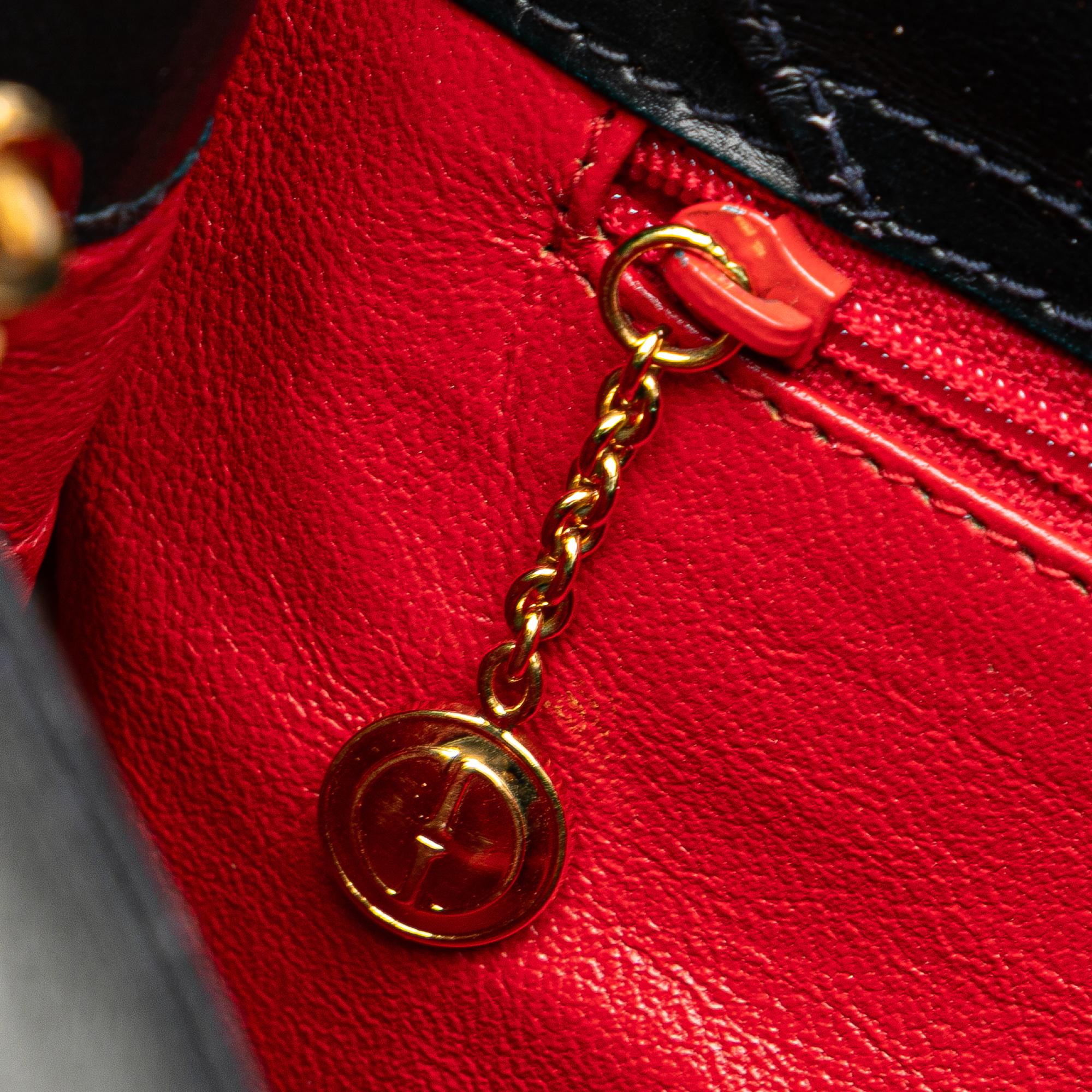 Gucci Leather Shoulder Bag
