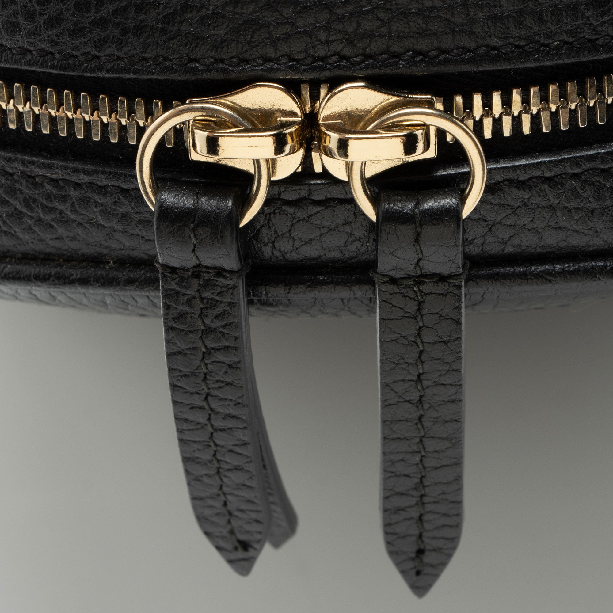 Gucci Leather Soho Chain Backpack