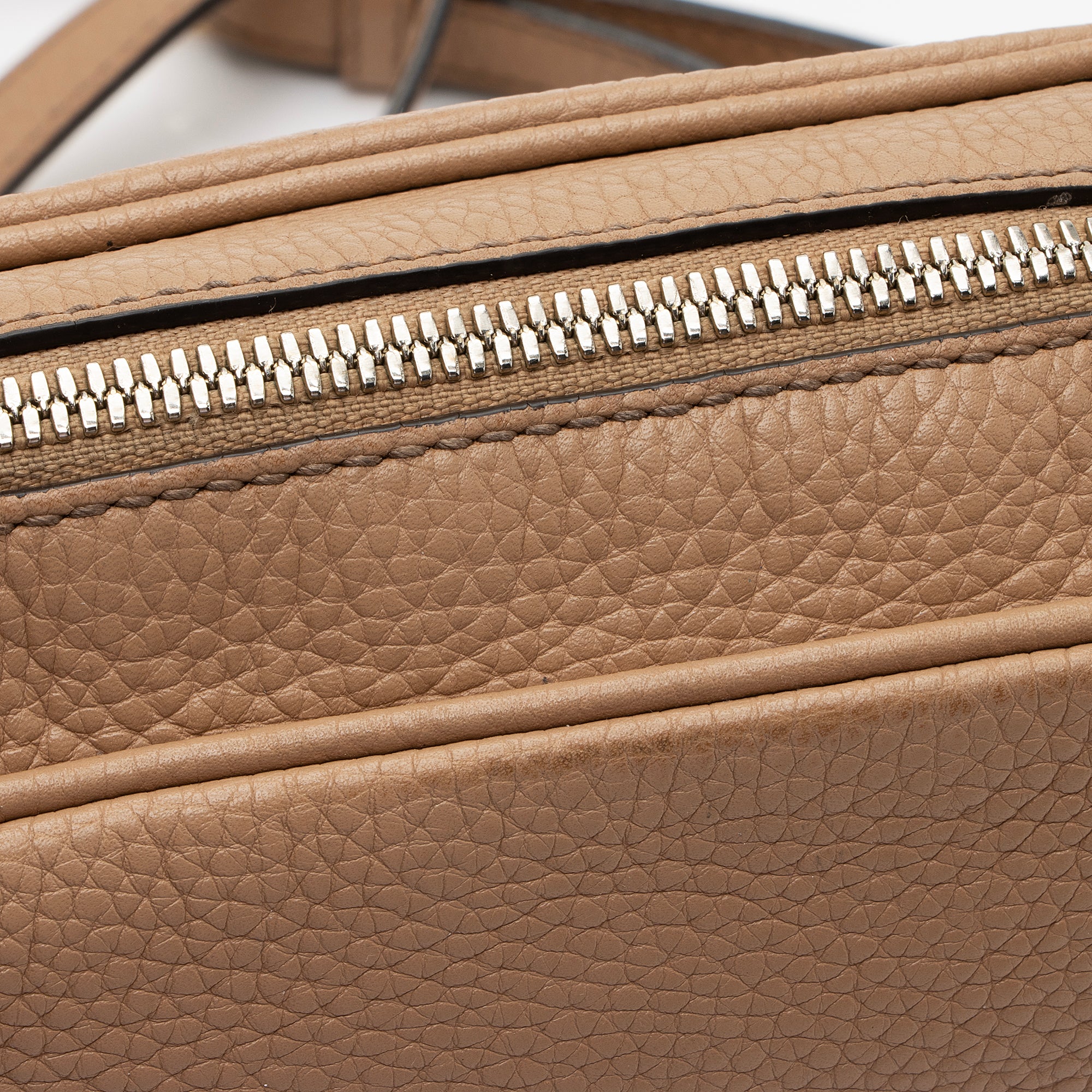 Gucci Leather Soho Disco Bag (SHF-t6lNnV)