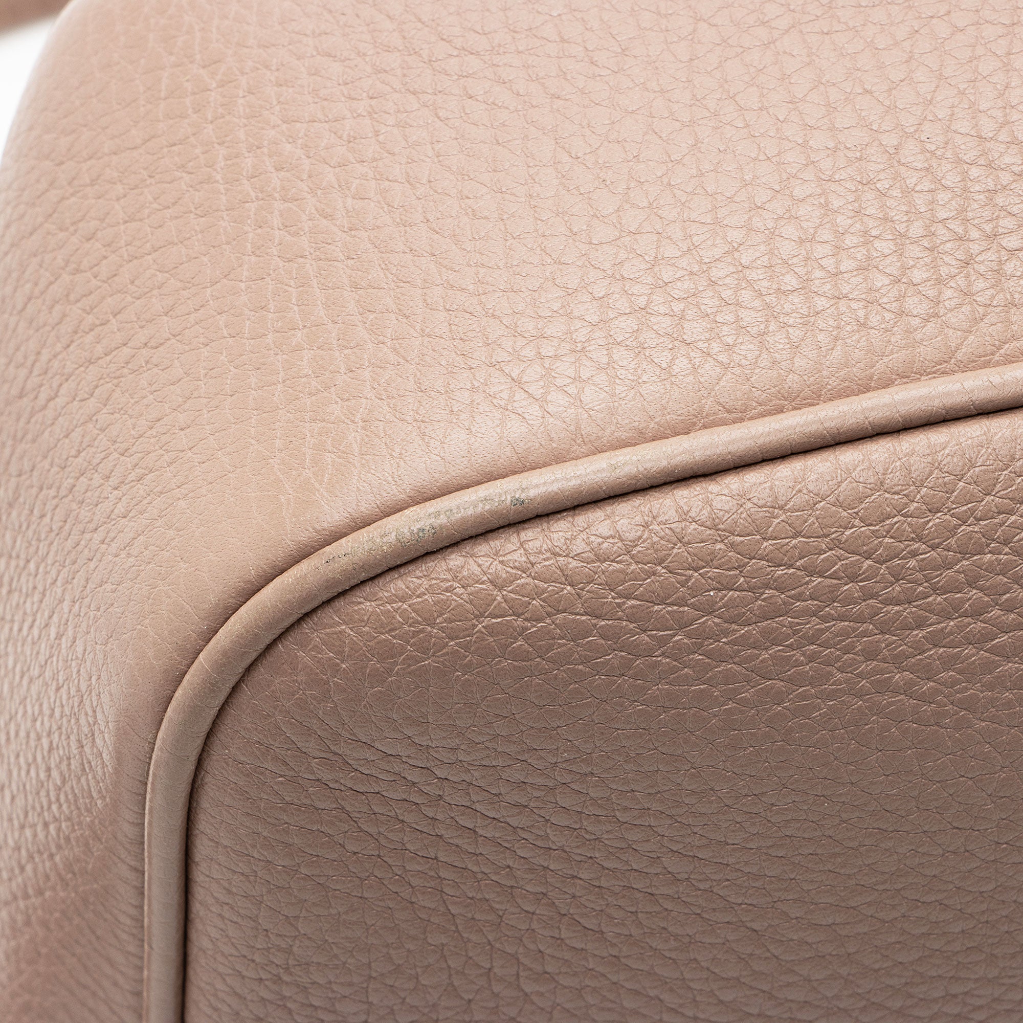 Gucci Leather Soho Disco Bag (SHF-JkJQsw)