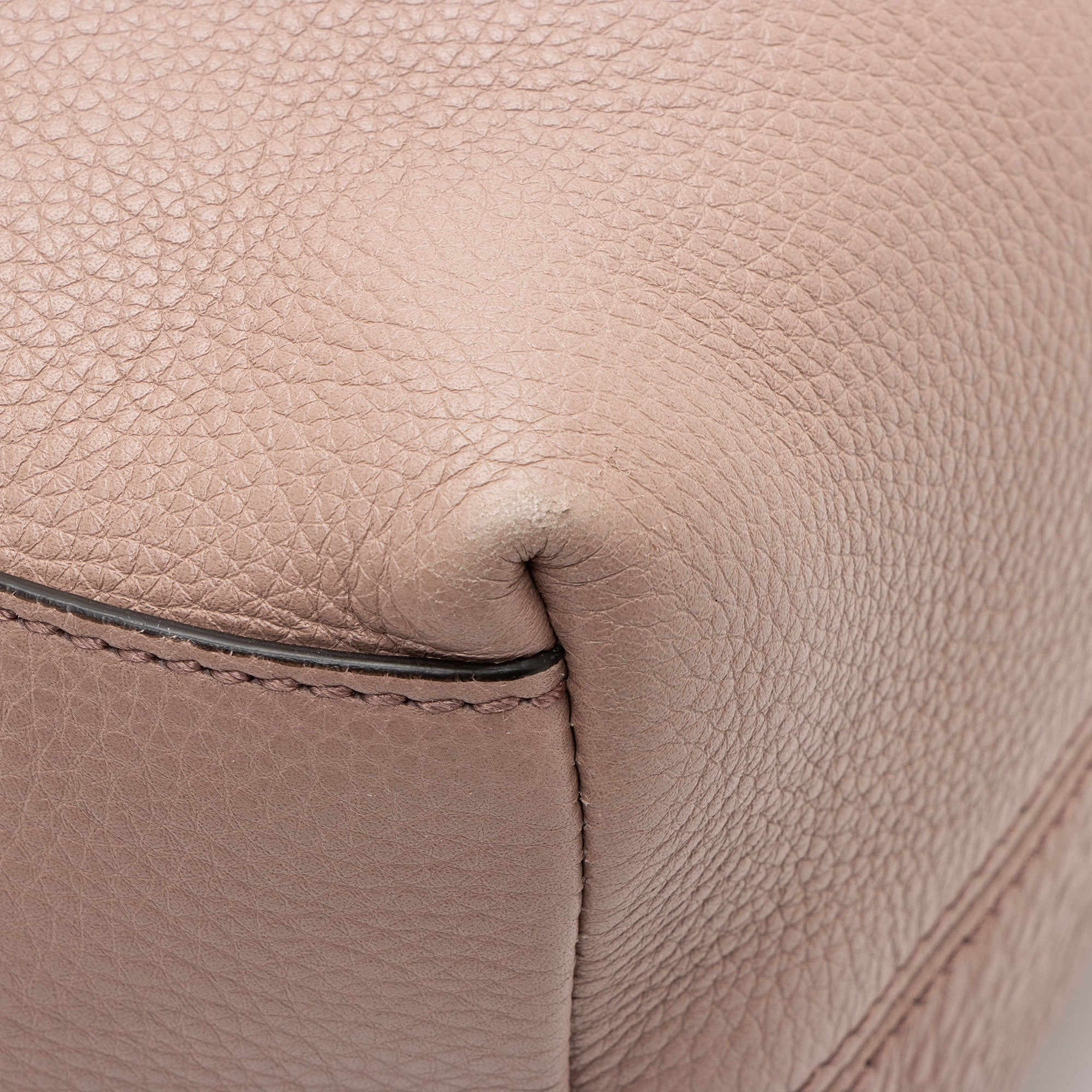 Gucci Leather Soho Medium Shoulder Bag