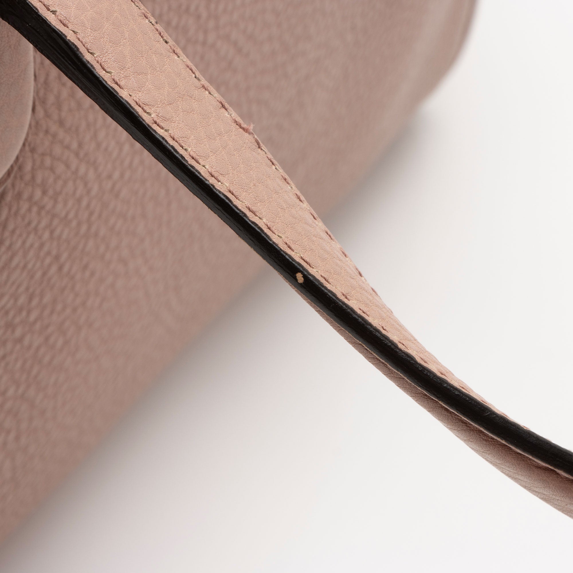 Gucci Leather Soho Top Handle Large Tote (SHF-SRDP3G)