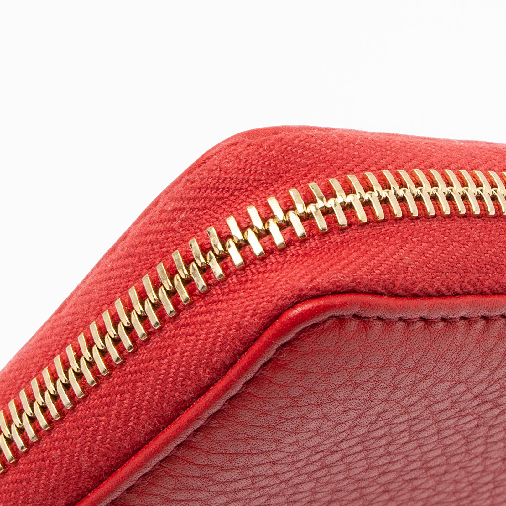 Gucci Leather Soho Zip Around Wallet