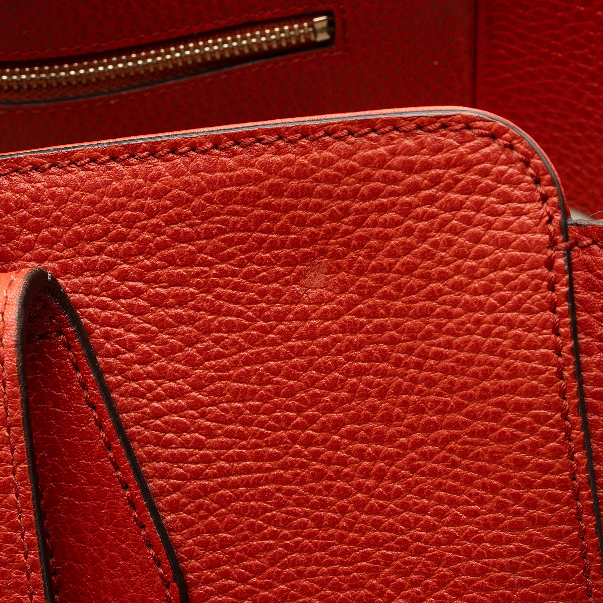 Gucci Leather Swing Medium Tote