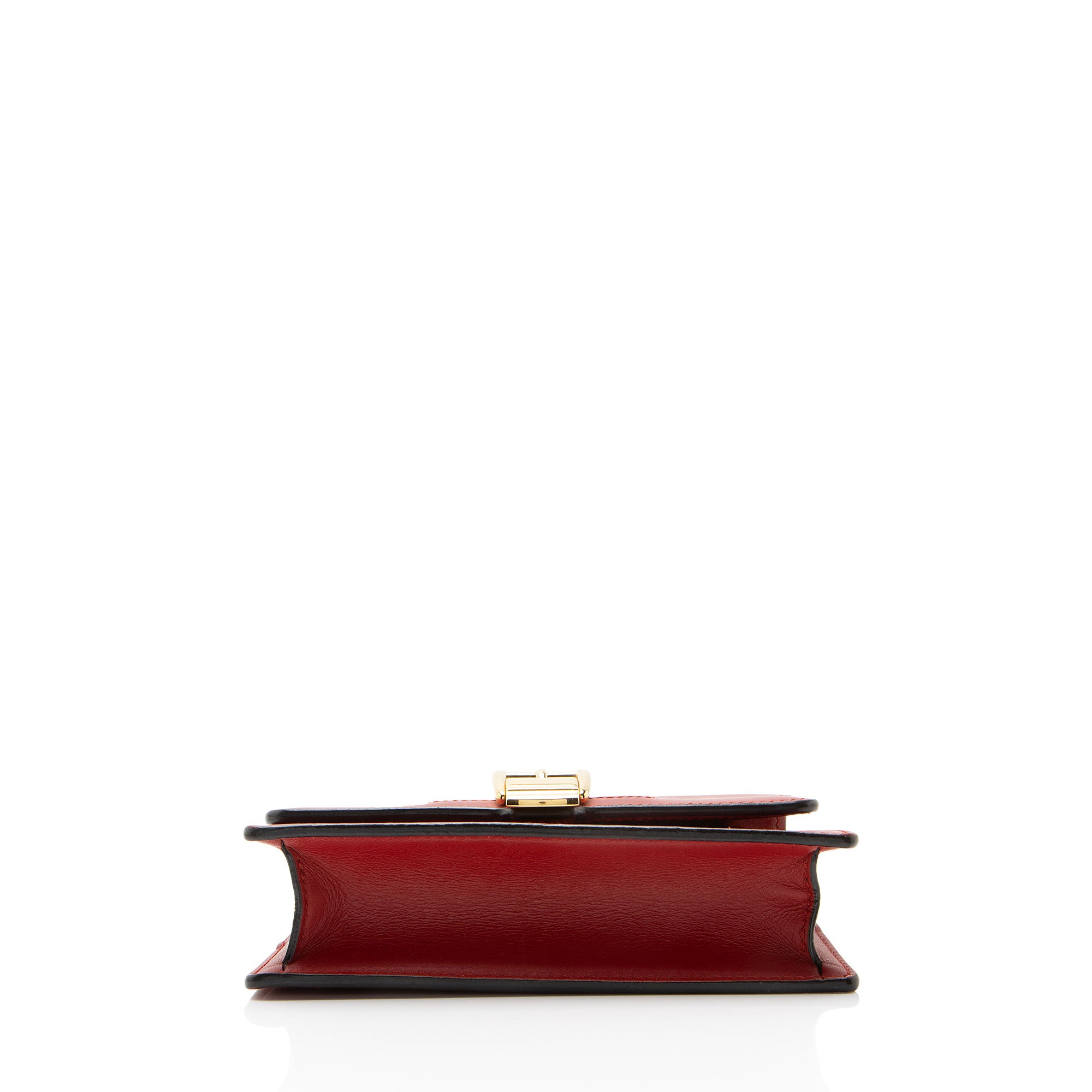 Gucci Leather Sylvie Super Mini Bag