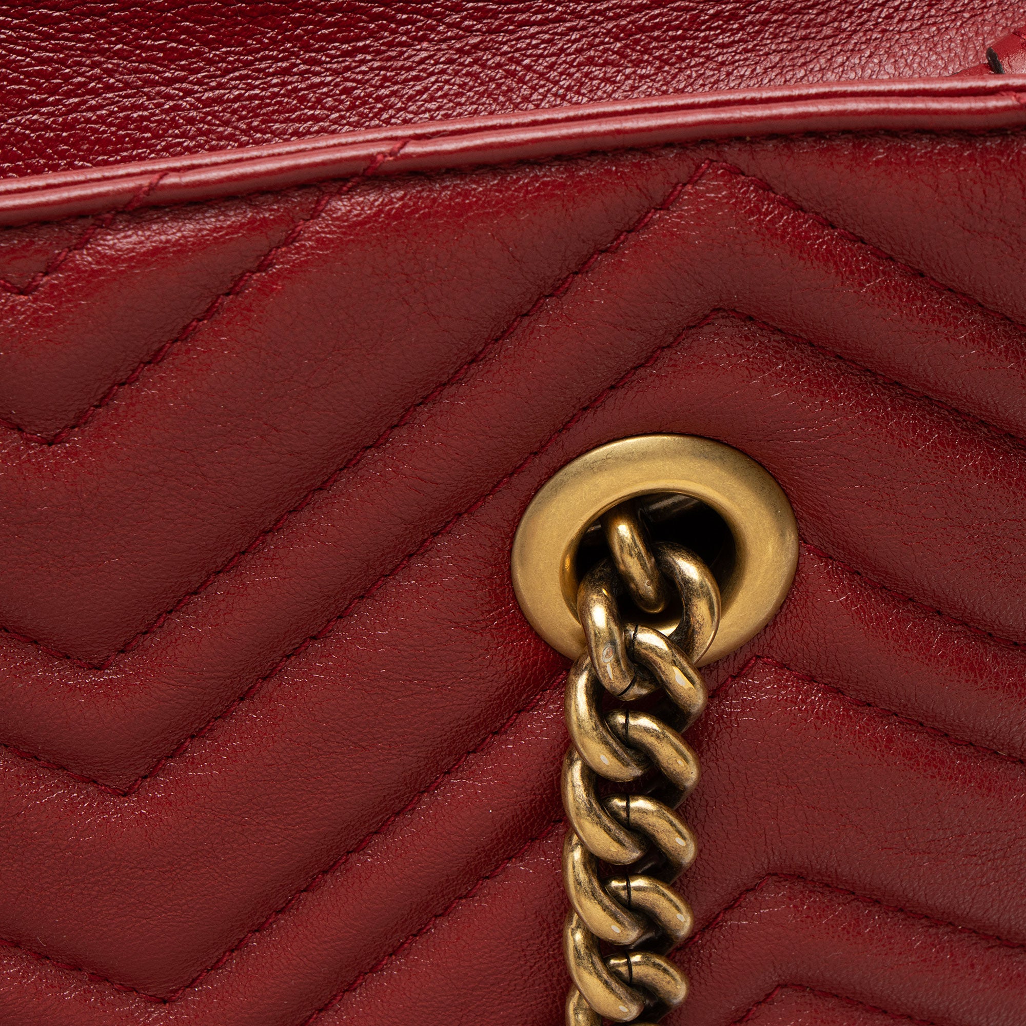 Gucci Matelasse Calfskin GG Marmont Medium Chain Tote