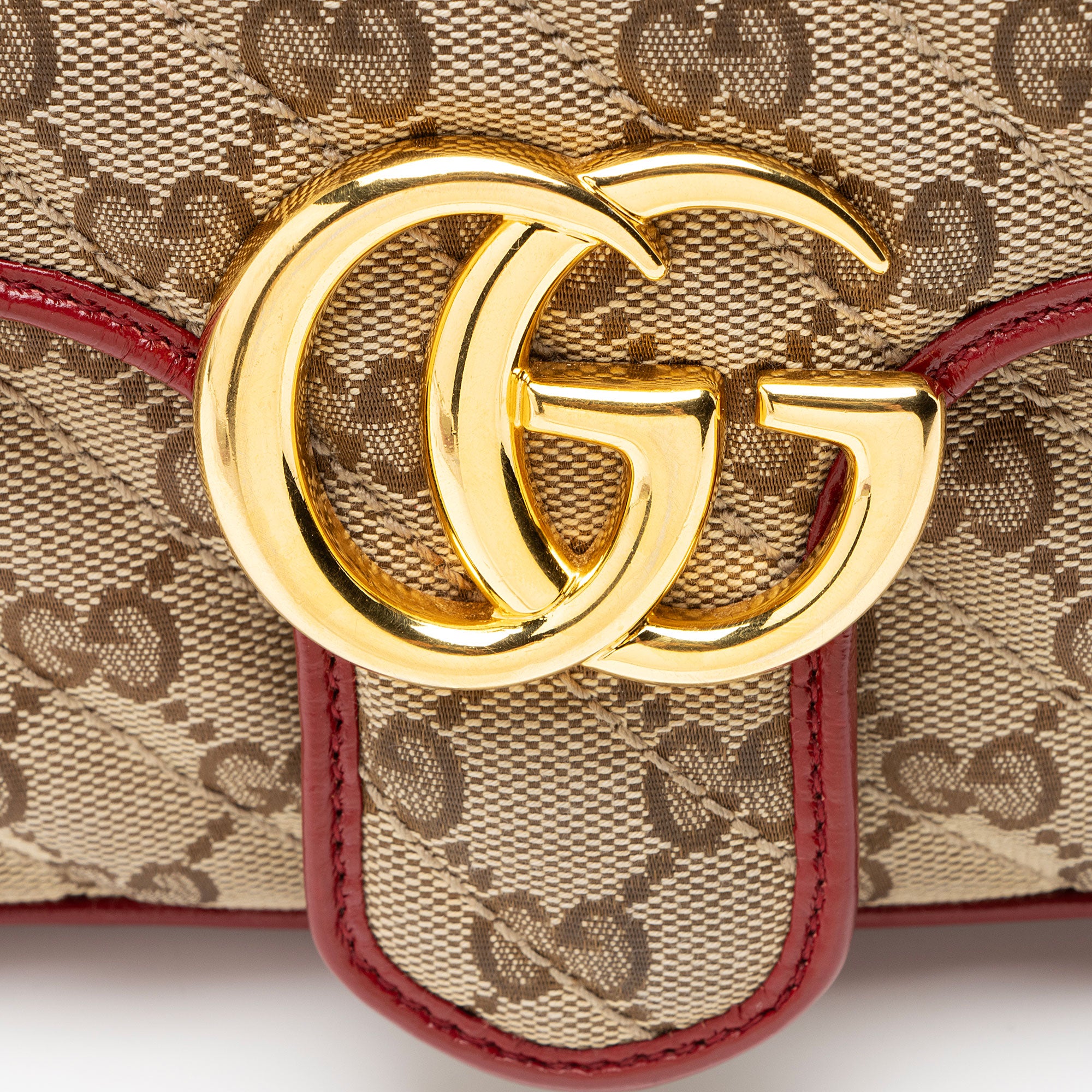 Gucci Matelasse GG Canvas GG Marmont Medium Flap Bag