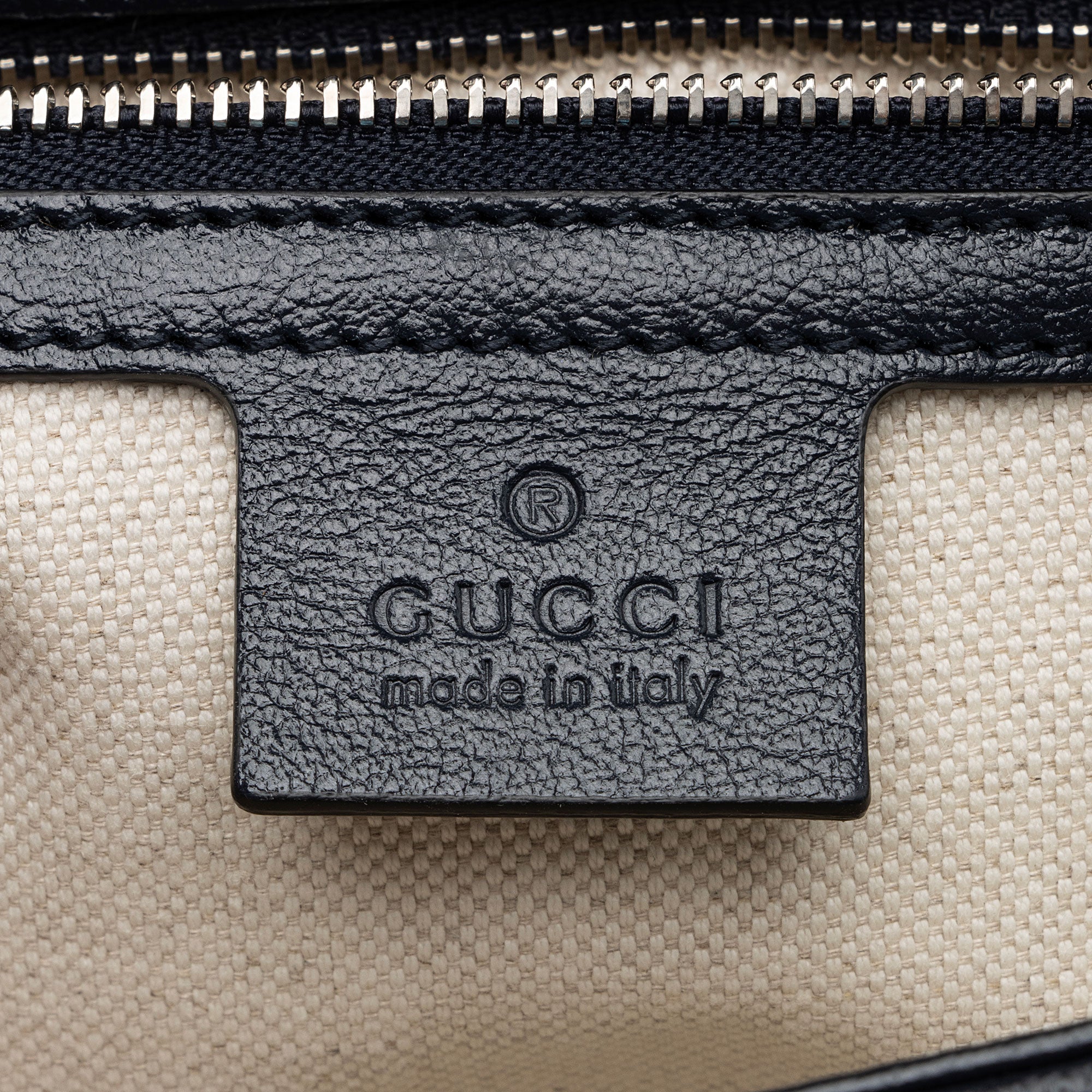 Gucci Multicolor Matelasse GG Canvas Marmont Small Shoulder Flap Bag (SHF-pRWNuq)