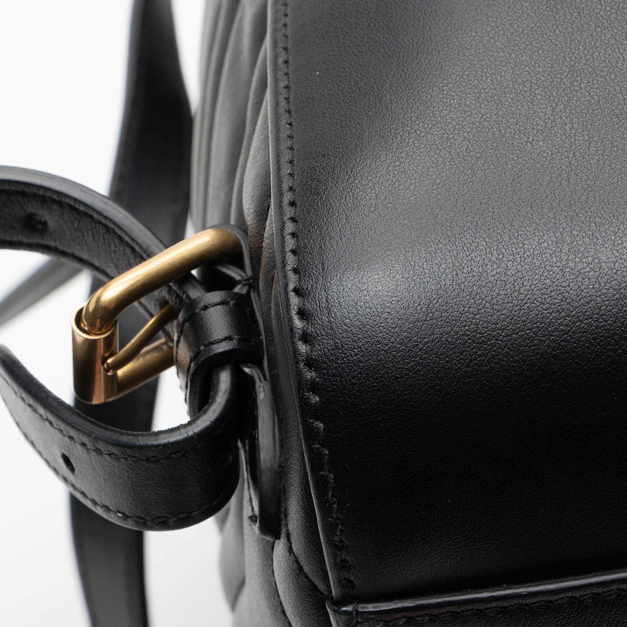 Gucci Matelasse Leather GG Marmont Animal Studs Backpack (SHF-1Xptvj)