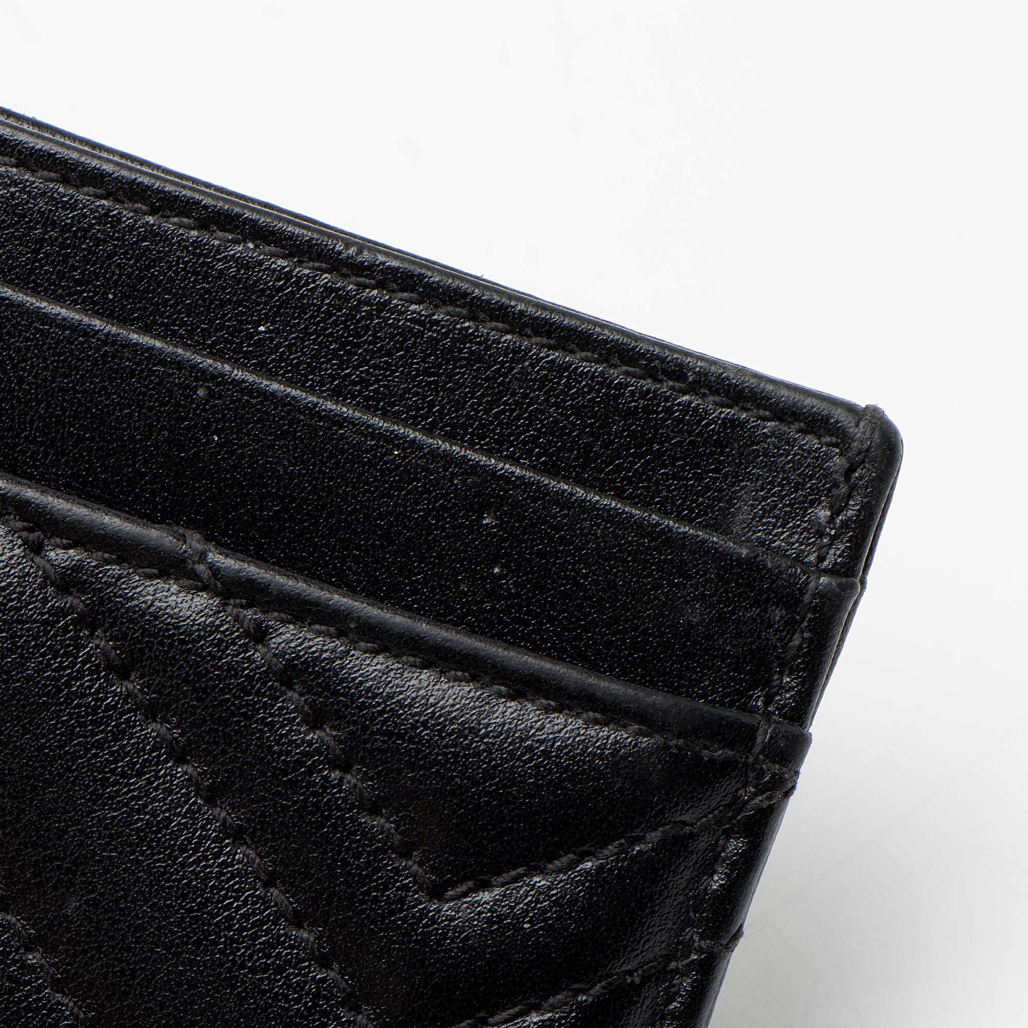 Gucci Matelasse Leather GG Marmont Card Case