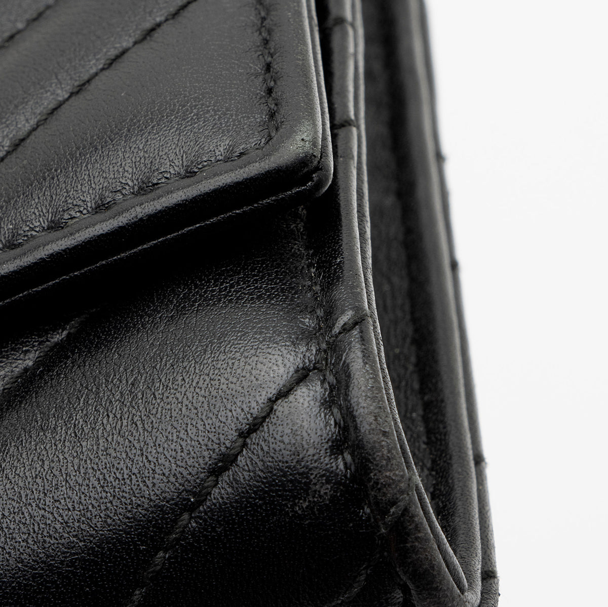 Gucci Matelasse Leather GG Marmont Continental Wallet