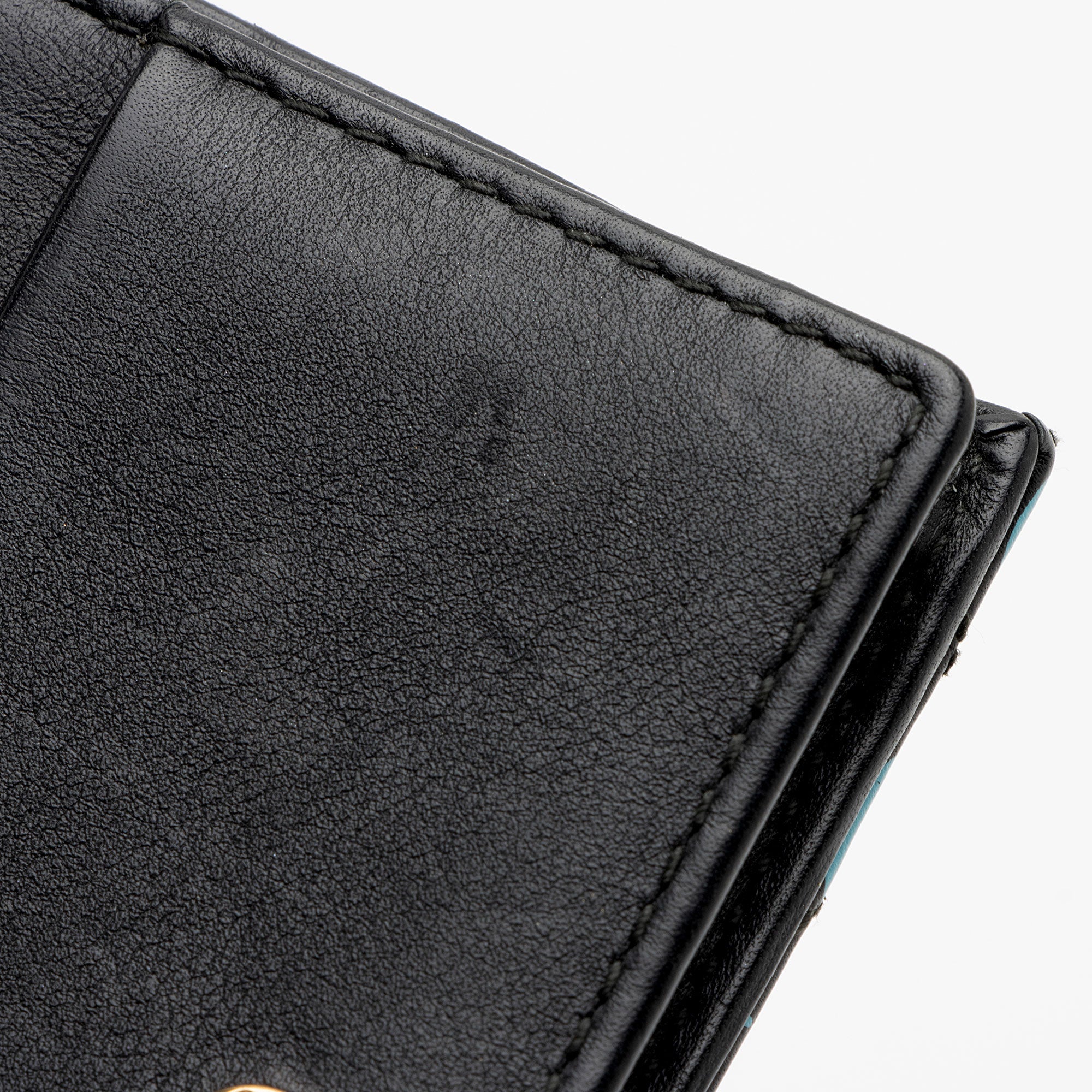 Gucci Matelasse Leather GG Marmont Ghost Card Holder
