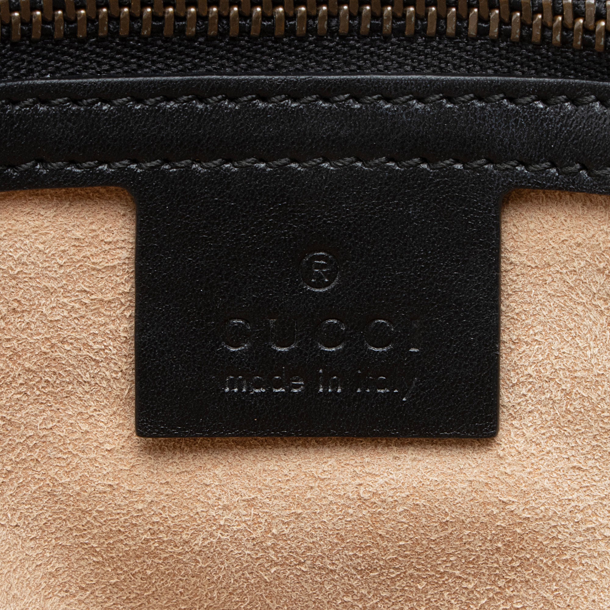 Gucci Matelasse Leather GG Marmont Medium Flap Bag