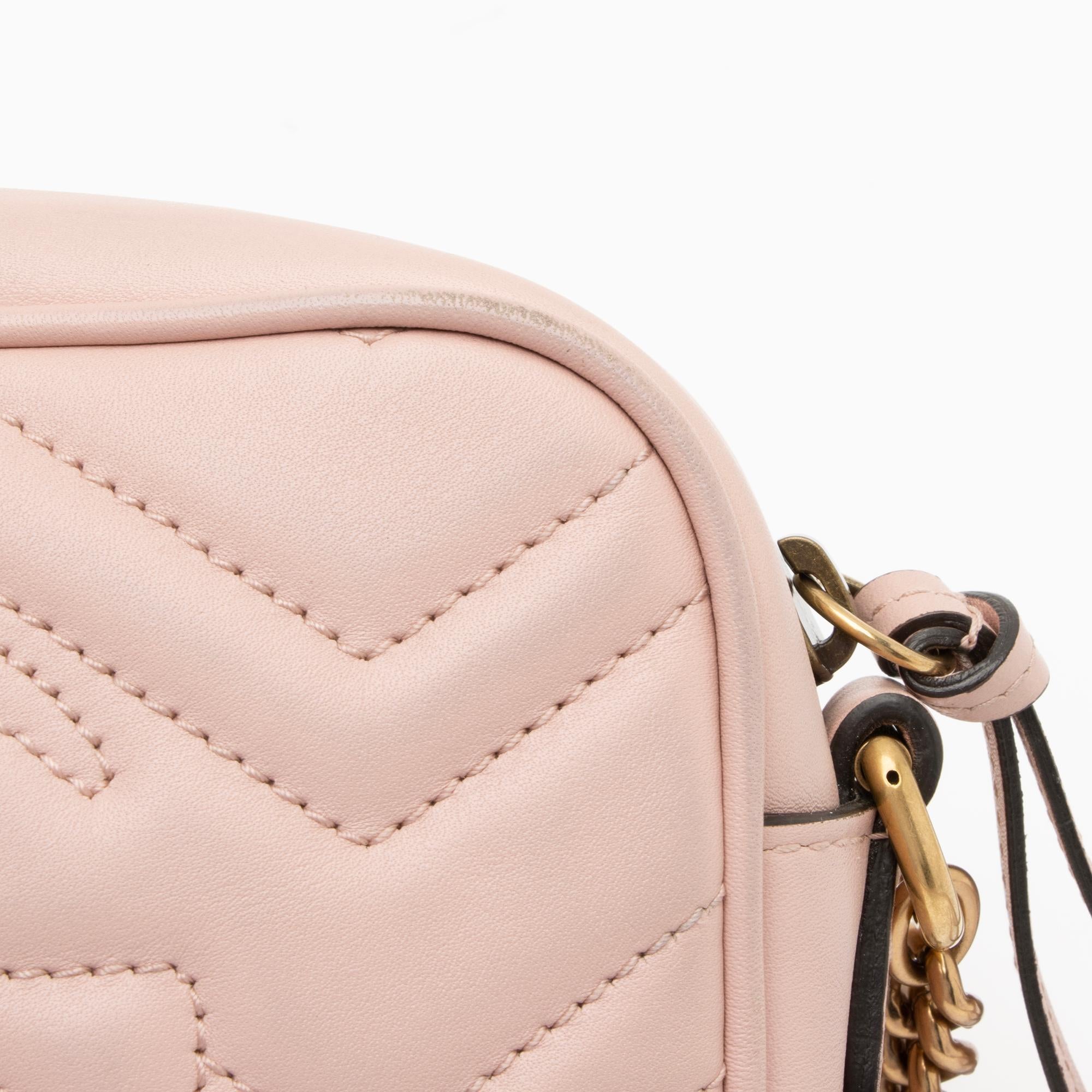 Gucci Matelasse Leather GG Marmont Mini Bag (SHF-23886)