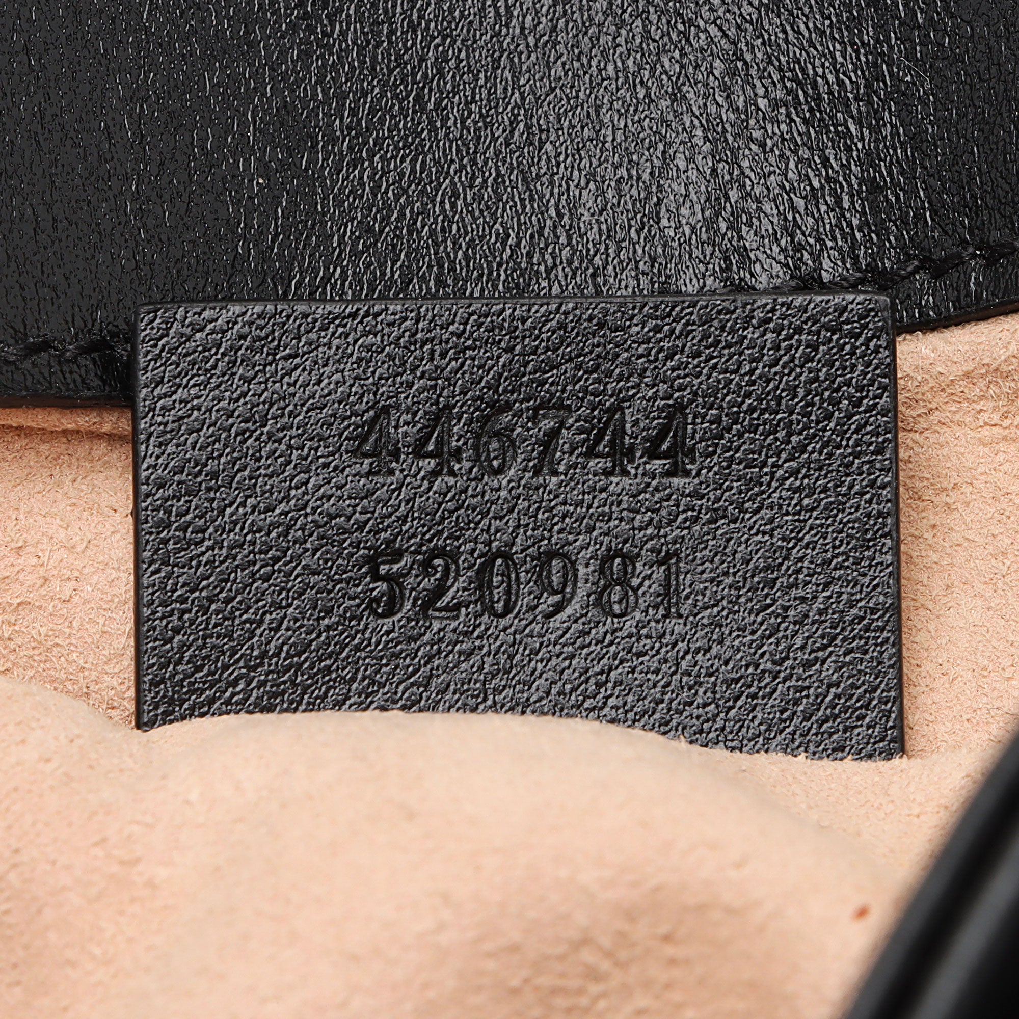 Gucci Matelasse Leather GG Marmont Mini Shoulder Bag (SHF-iWJZlj)