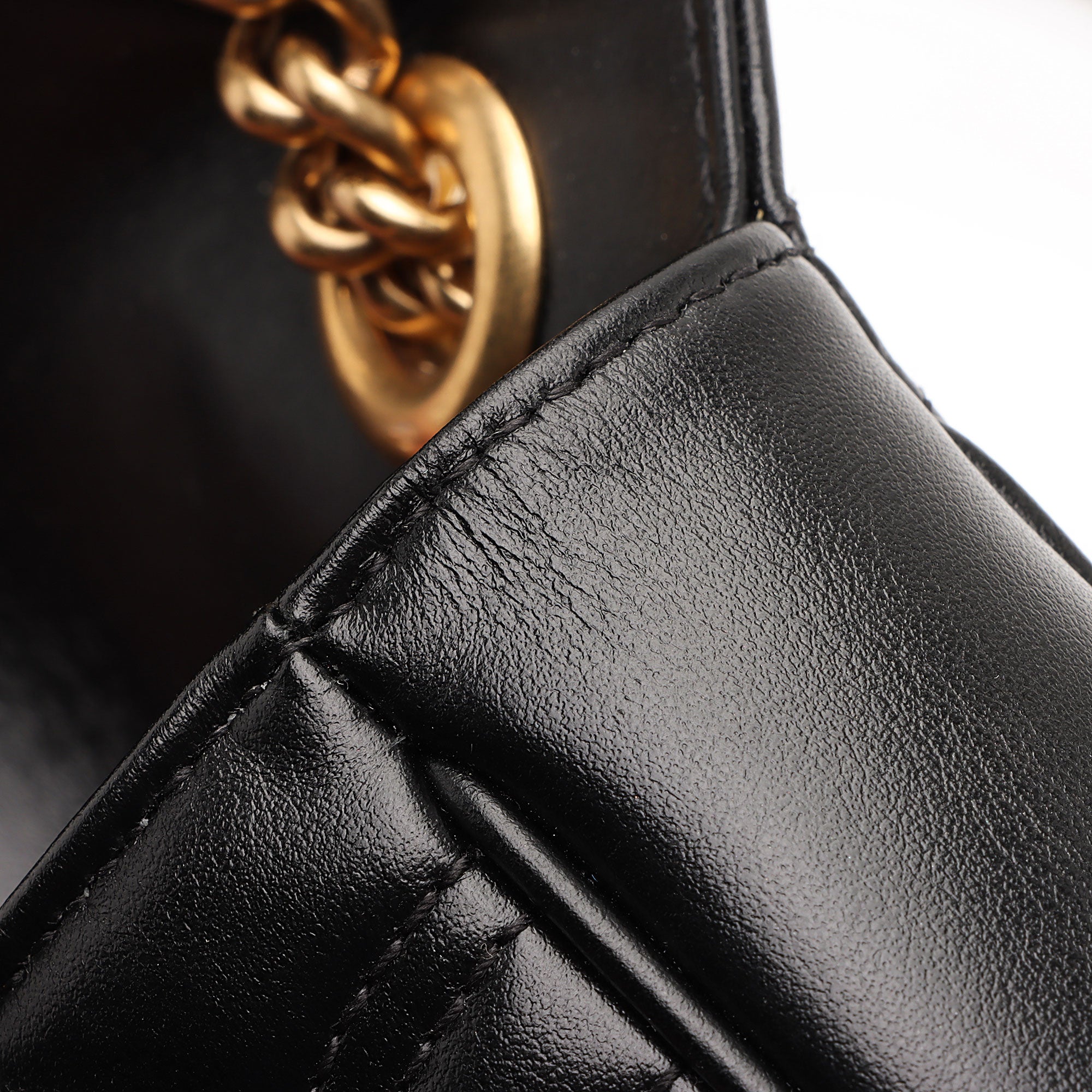 Gucci Matelasse Leather GG Marmont Mini Shoulder Bag (SHF-iWJZlj)