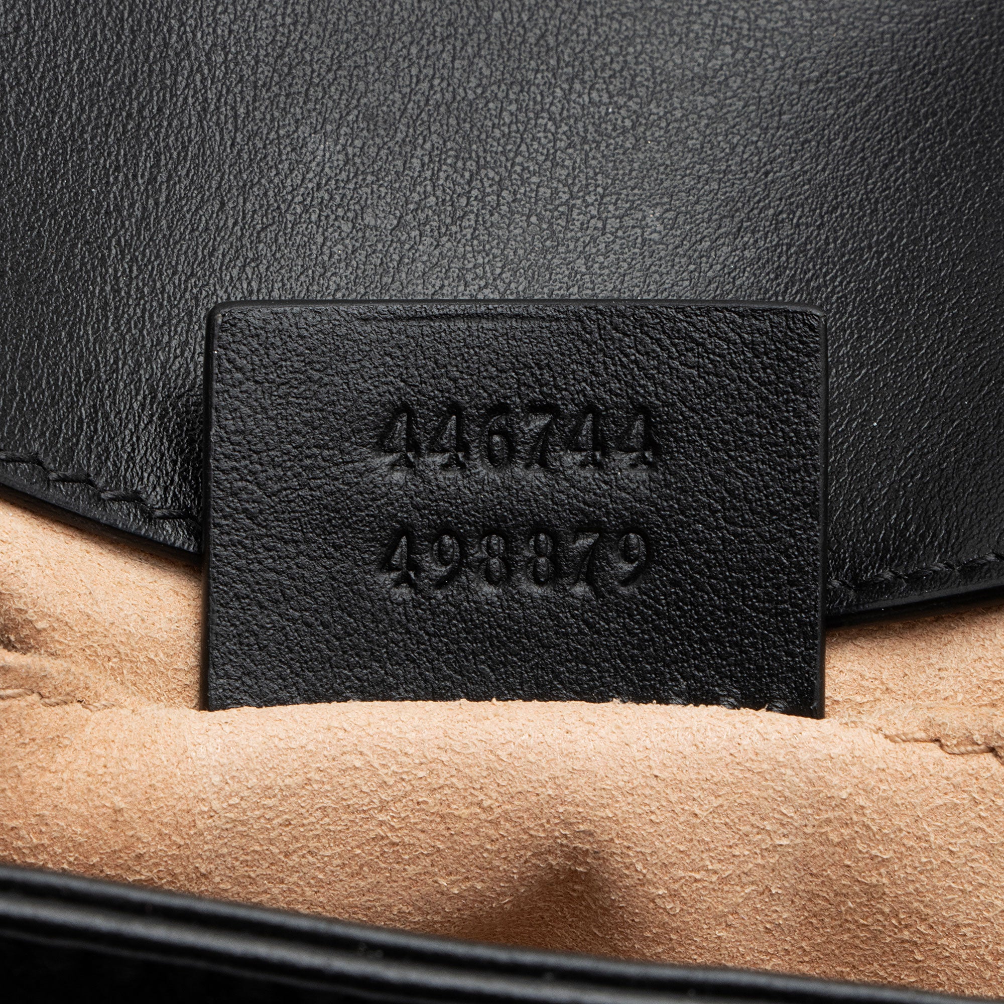 Gucci Matelasse Leather GG Marmont Mini Flap Bag (SHF-3BWamx)