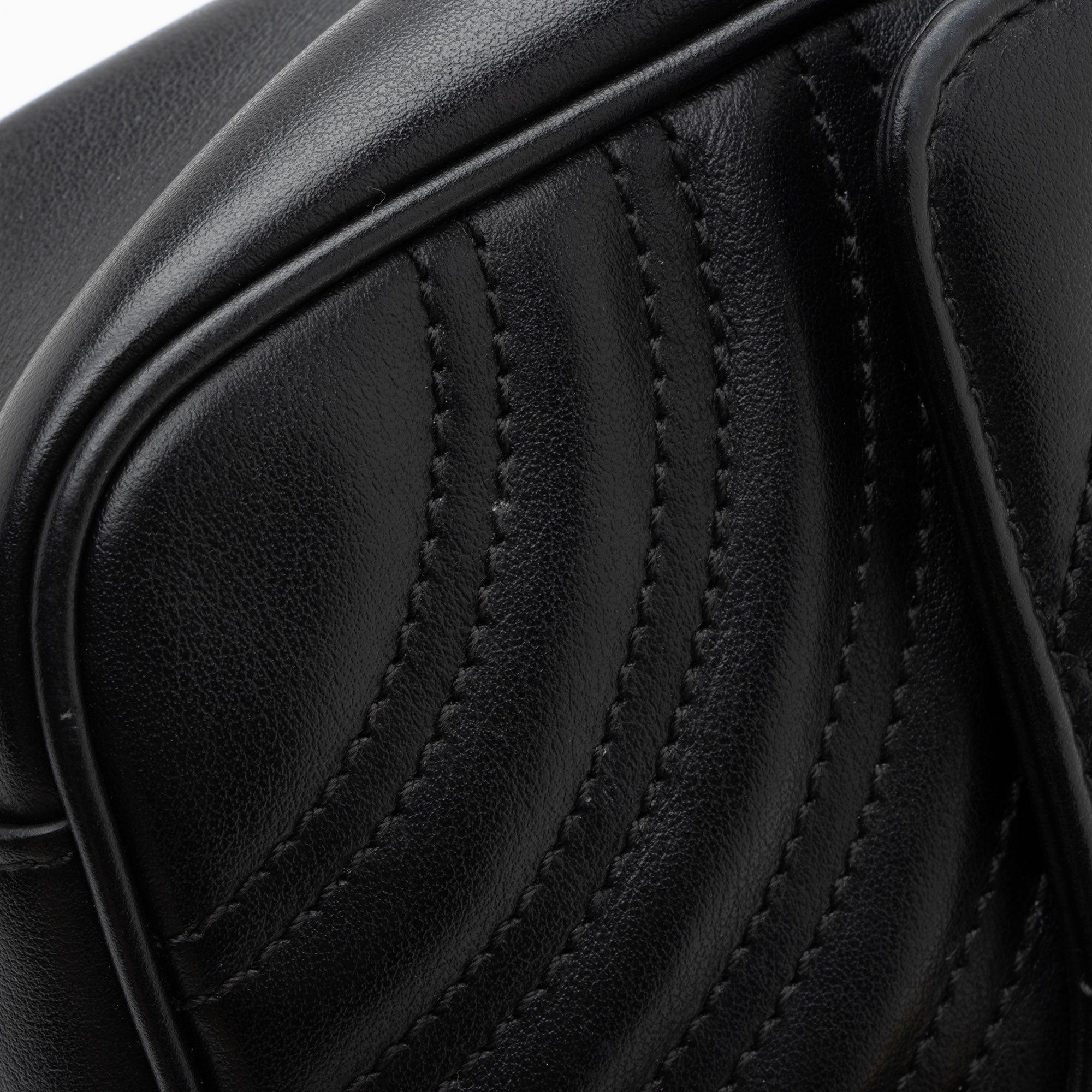 Gucci Matelasse Leather GG Marmont Mini Flap Bag (SHF-3BWamx)