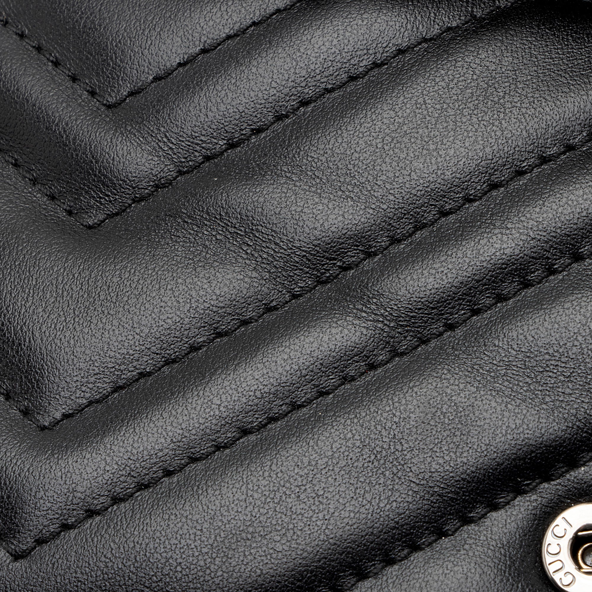 Gucci Matelasse Leather GG Marmont Monochrome Belt Bag (SHF-2itioi)