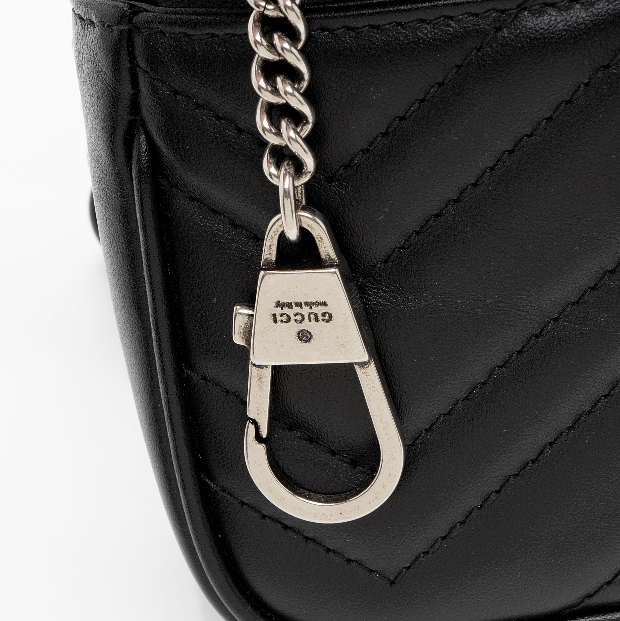 Gucci Matelasse Leather GG Marmont Monochrome Belt Bag (SHF-2itioi)