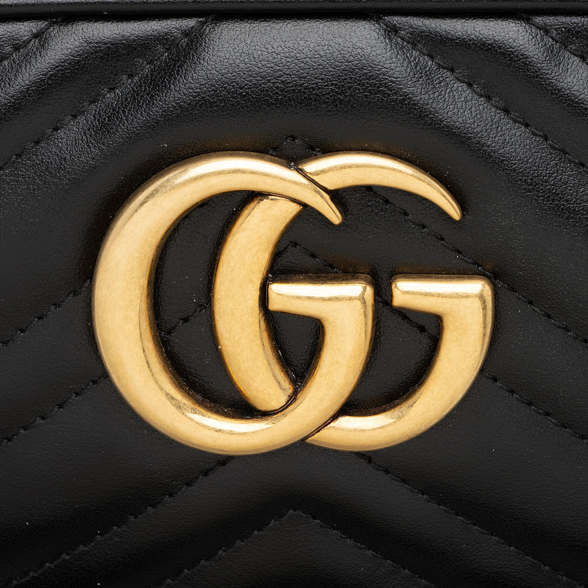 Gucci Matelasse Leather GG Marmont Small Camera Bag