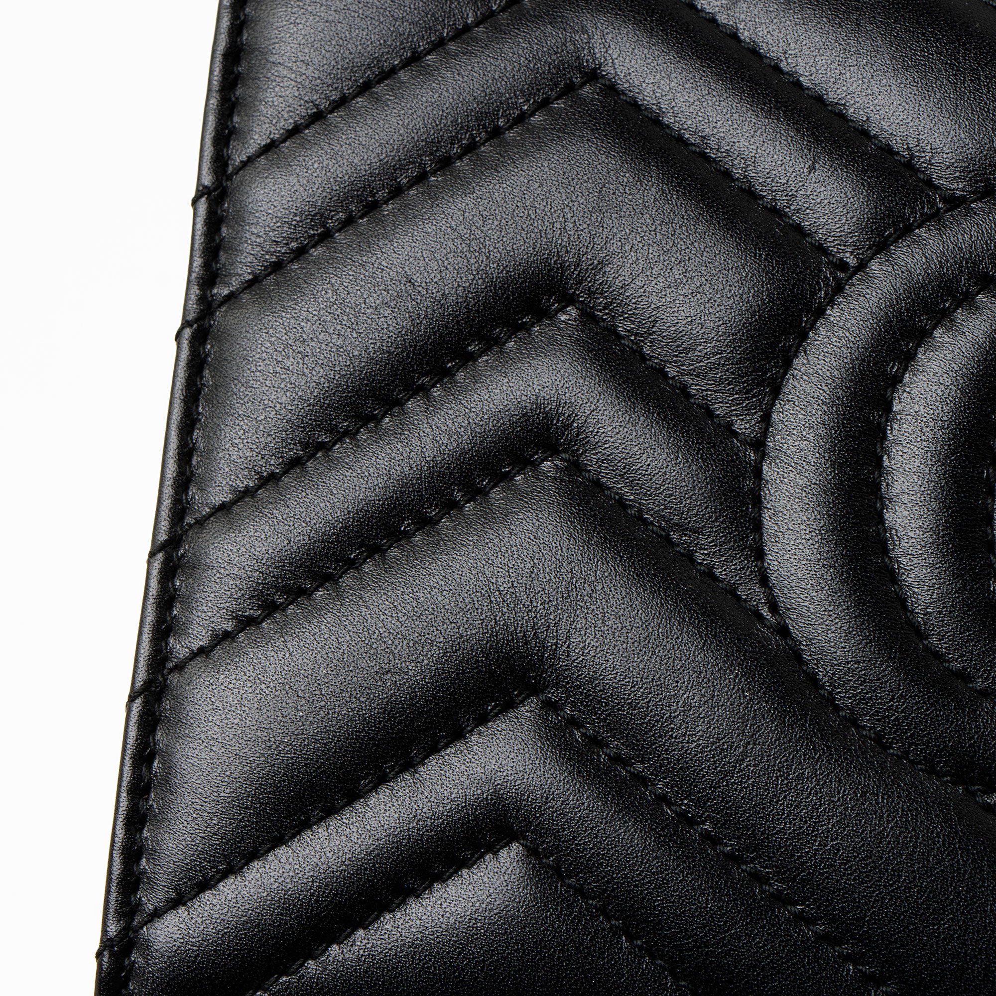 Gucci Matelasse Leather GG Marmont Wallet on Chain