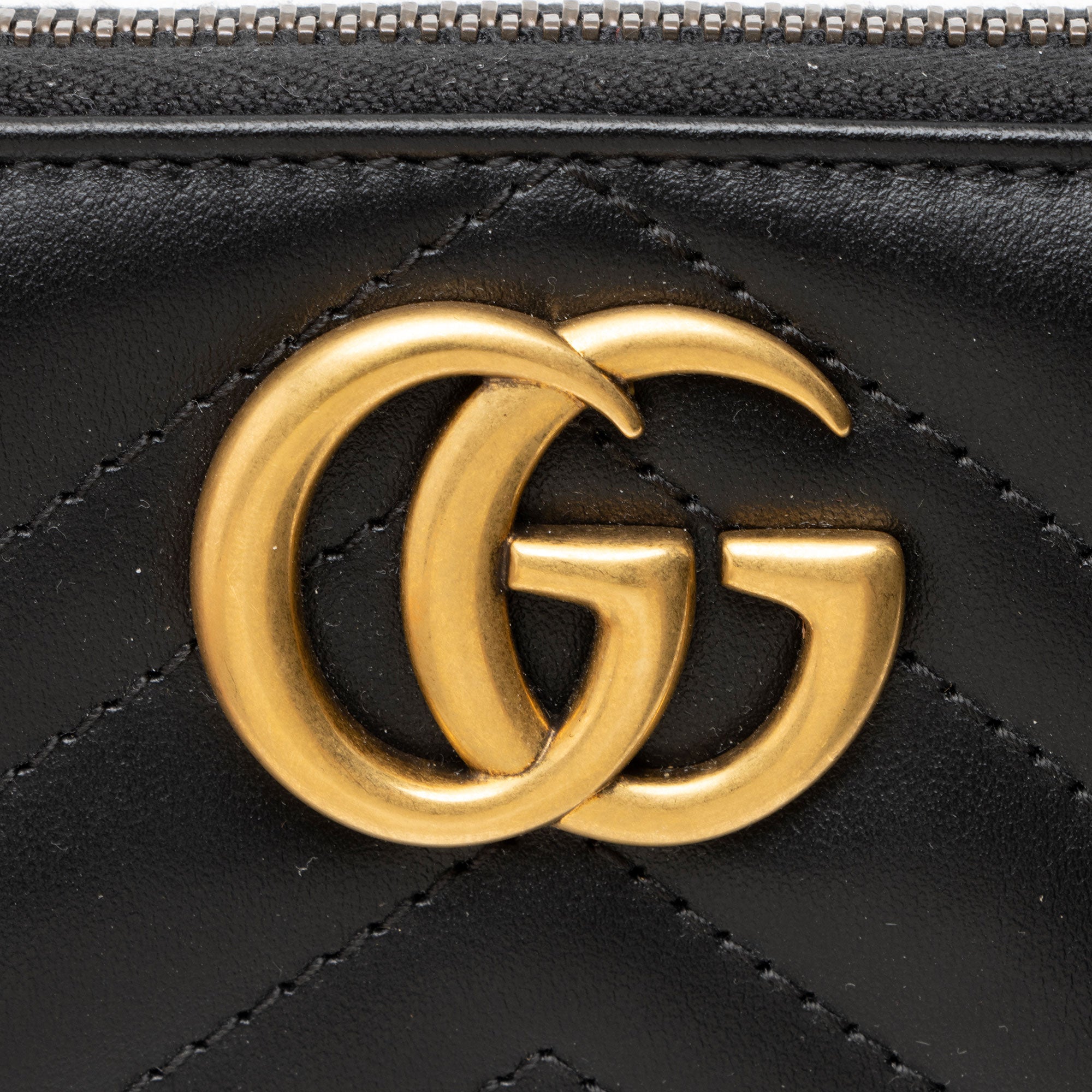 Gucci Matelasse Leather GG Marmont Zip Wallet