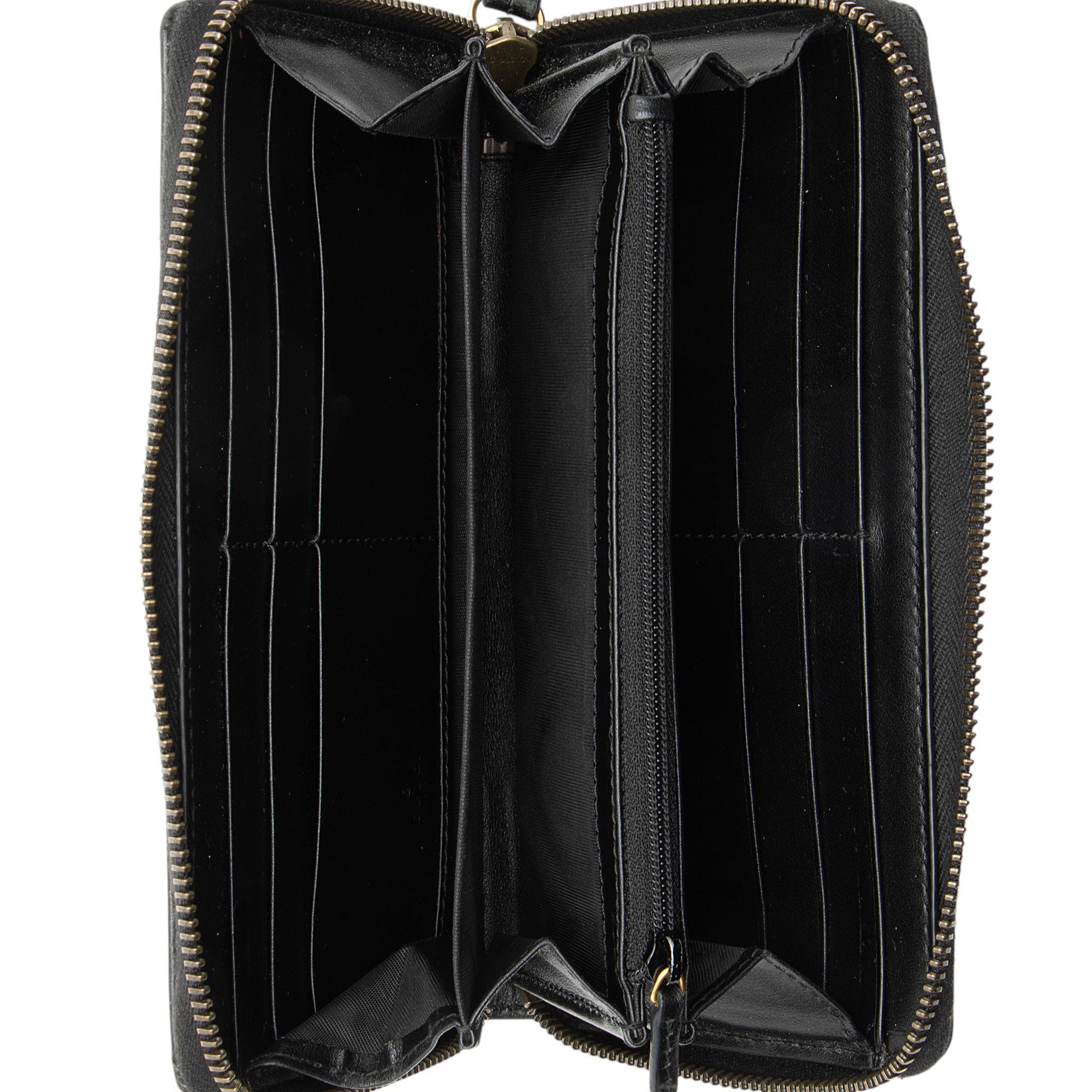 Gucci Matelasse Leather GG Marmont Zip Wallet