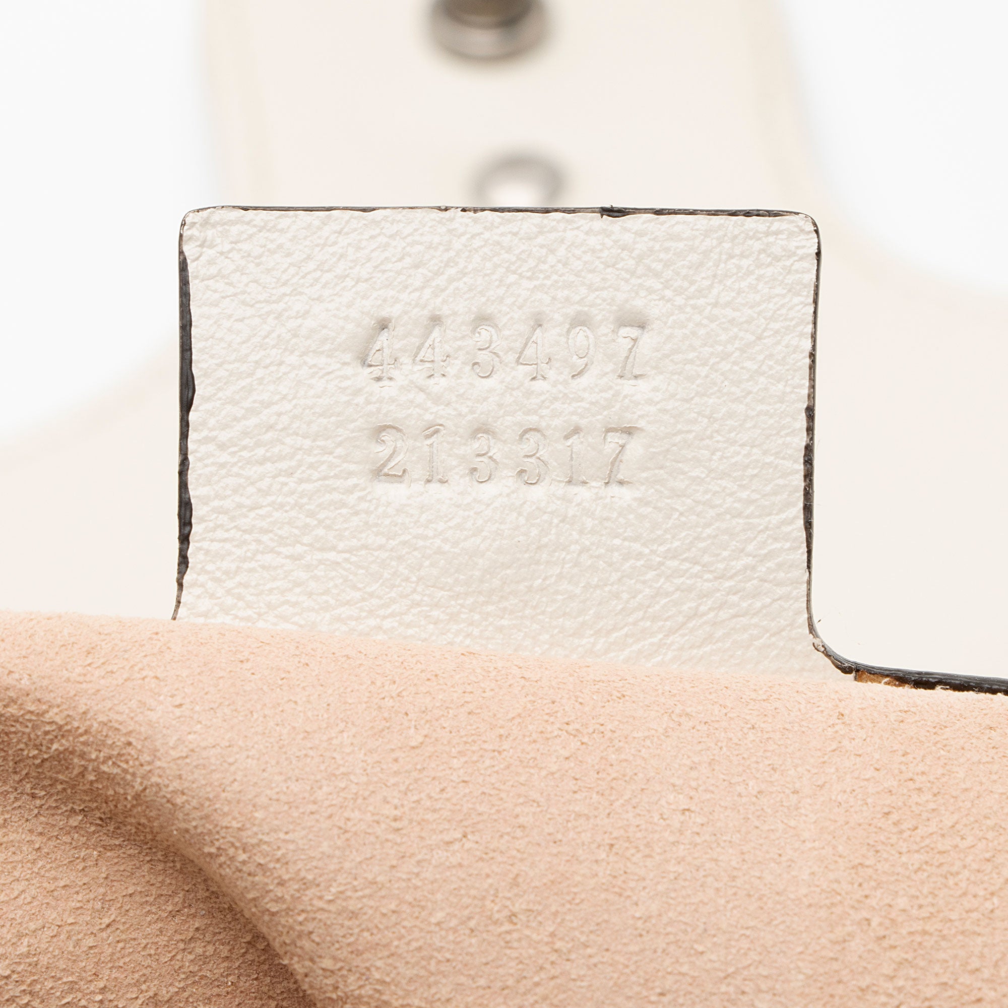 Gucci Matelasse Leather Torchon GG Marmont Small Flap Bag (SHF-V987rt)