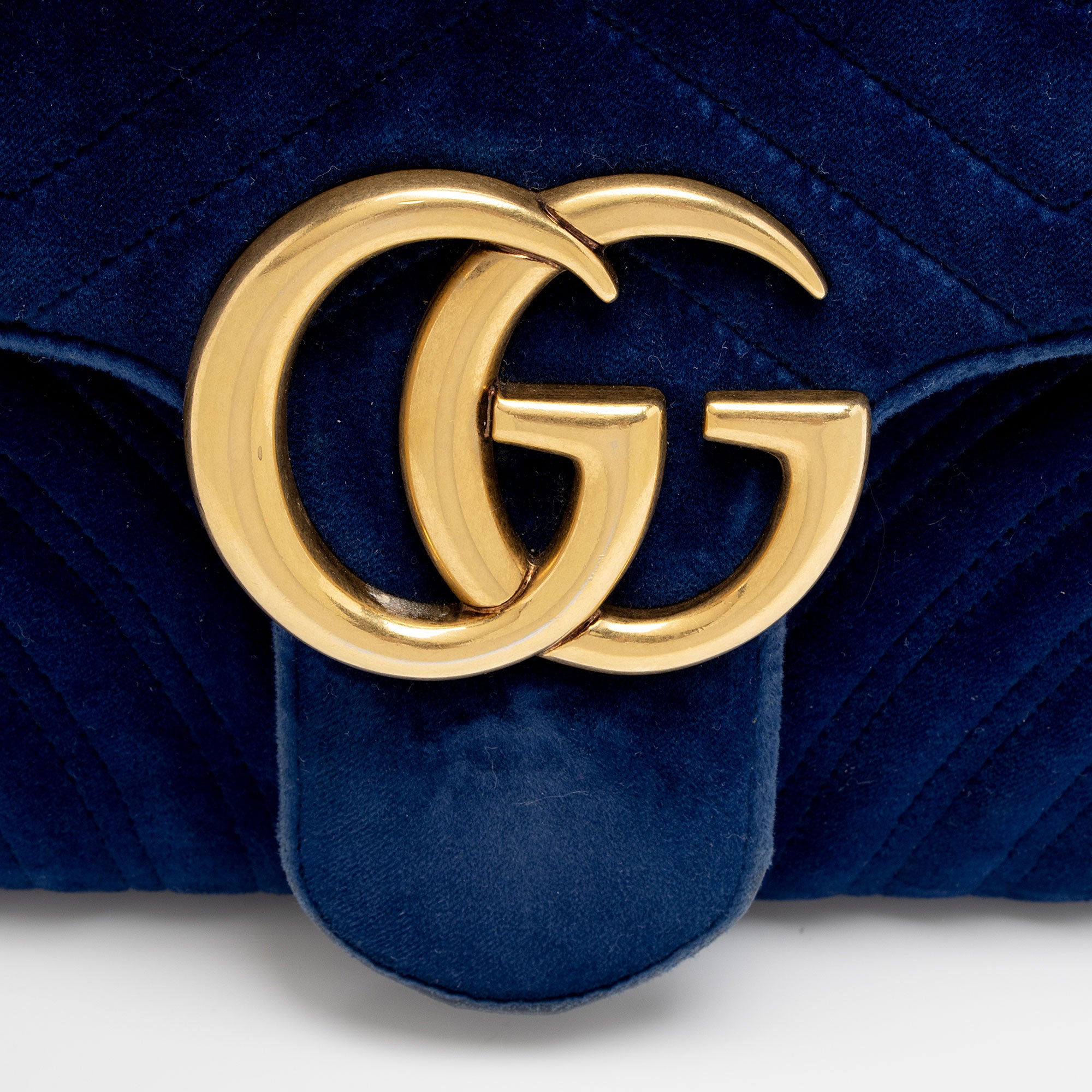 Gucci Matelasse Velvet GG Marmont Medium Shoulder Bag