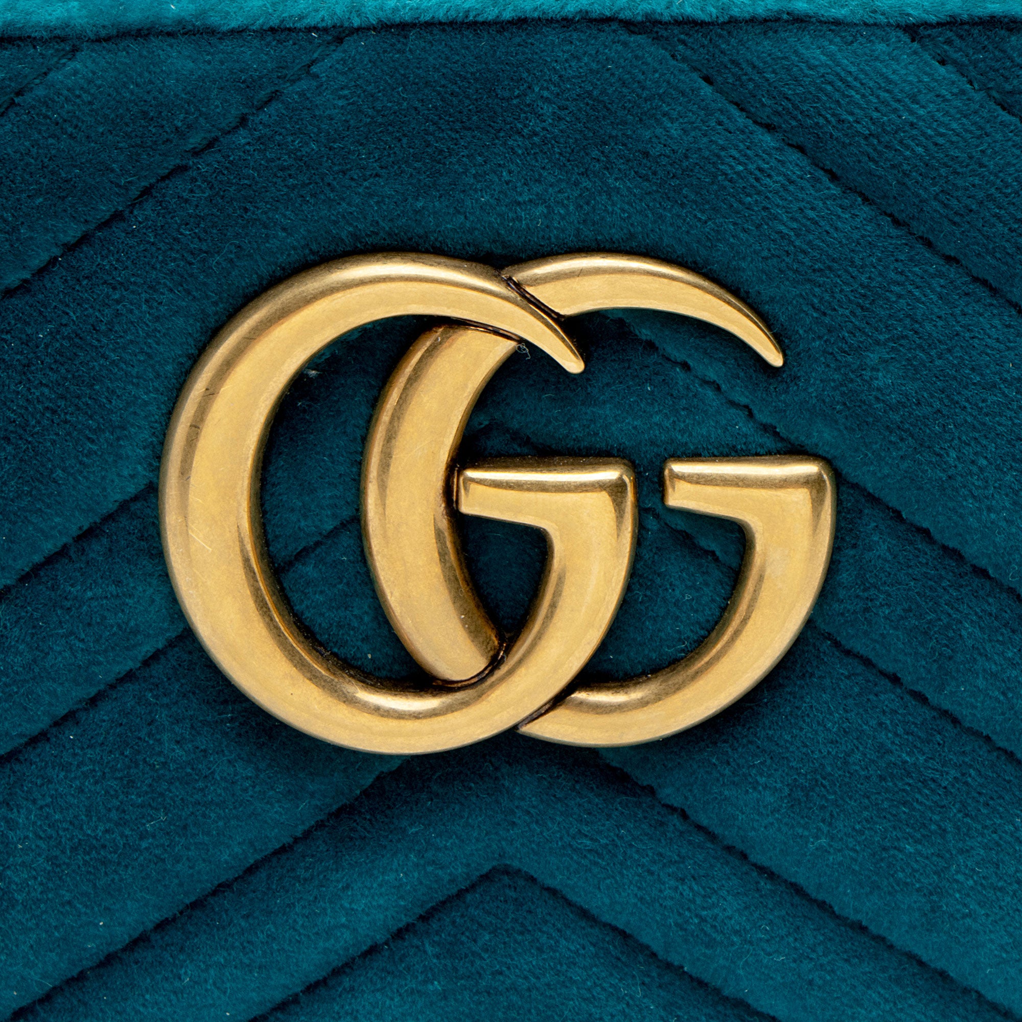 Gucci Matelasse Velvet GG Marmont Small Shoulder Bag (SHF-YA81zd)