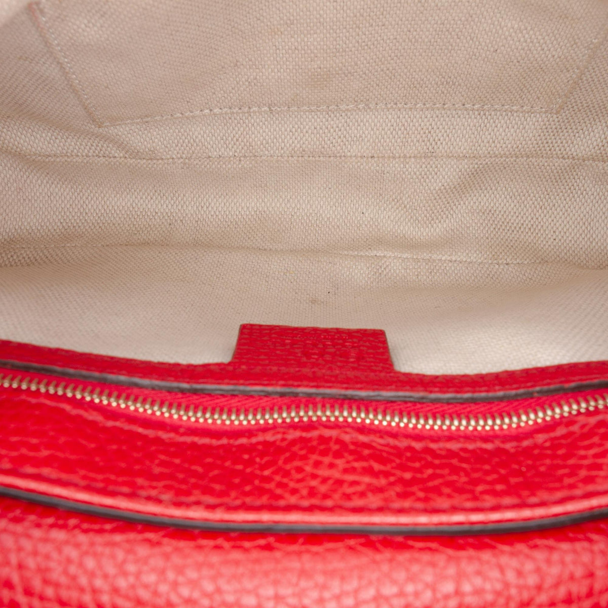 Gucci Medium Calfskin Soho Chain Flap Crossbody
