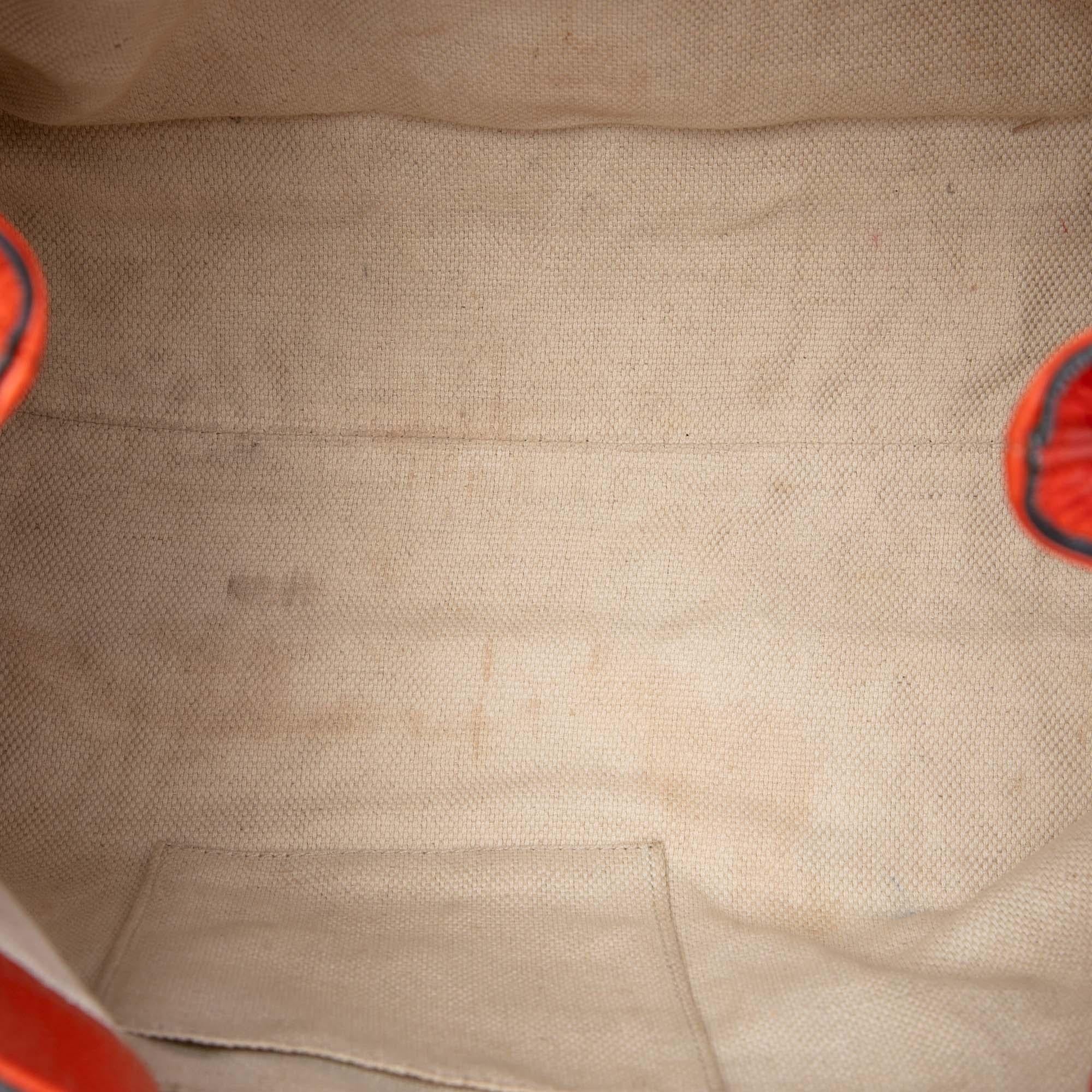 Gucci Medium Calfskin Soho Chain Tote