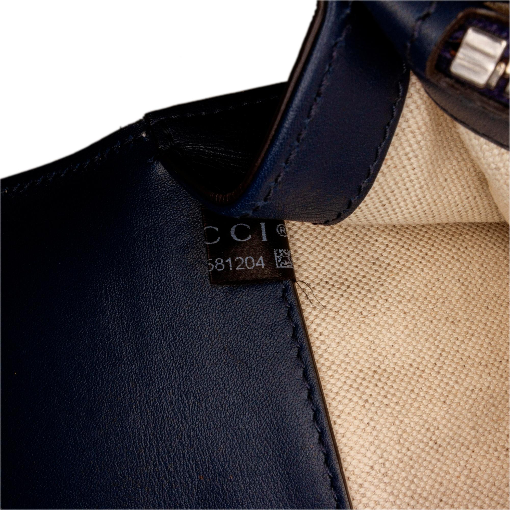 Gucci Medium Embellished Bee Dionysus Shoulder Bag (SHG-VKbgfx)