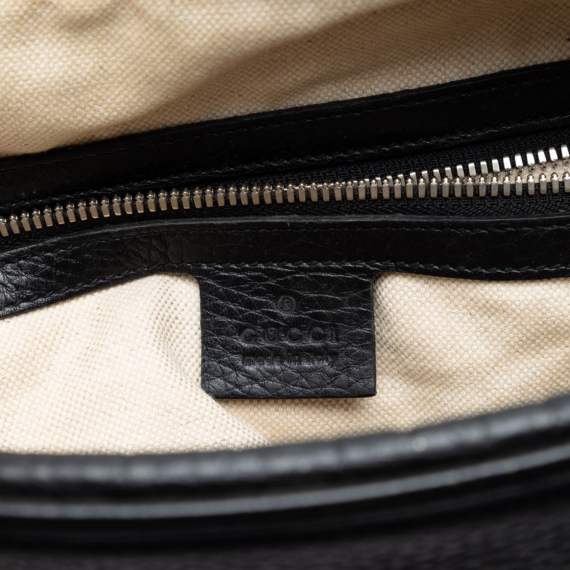 Gucci Medium Pebbled Calfskin Soho Messenger Bag