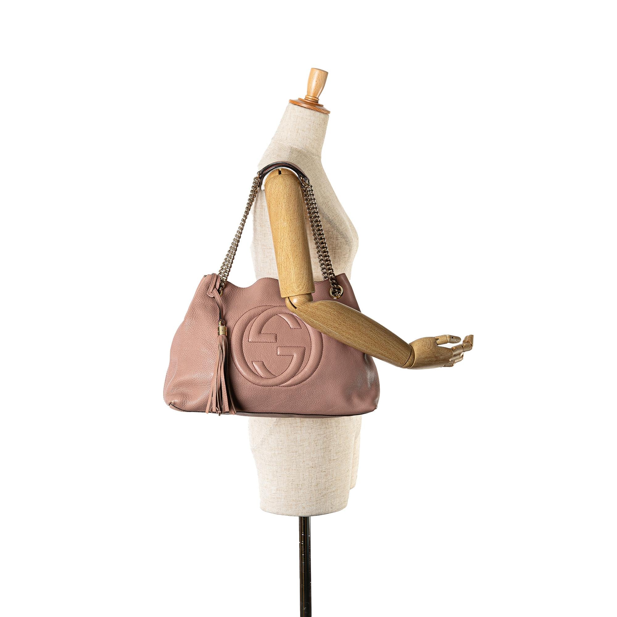 Gucci Medium Soho Chain Tote (SHG-wQHoQ0)