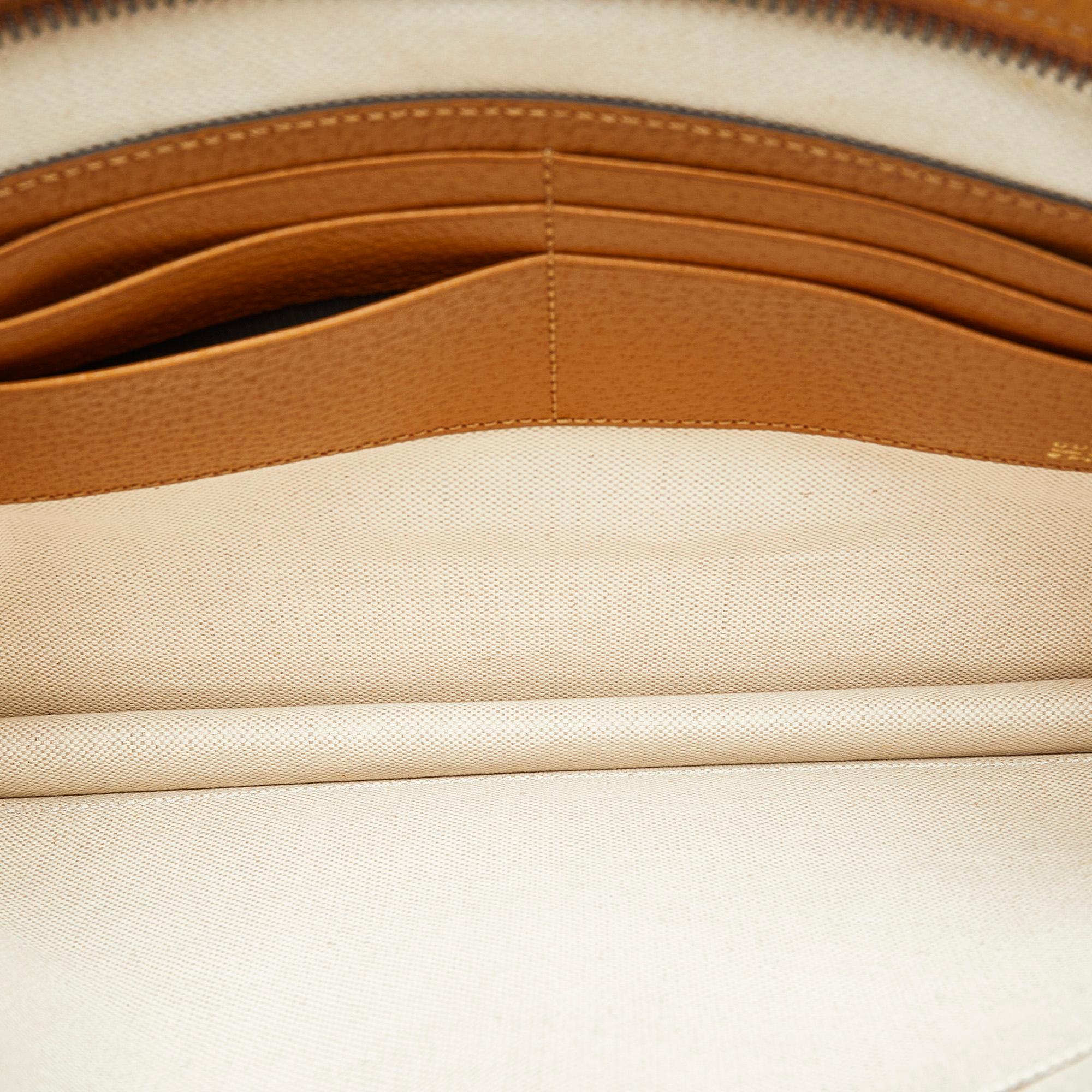 Gucci Micro GG Mickey Mouse Pouch (SHG-Ko1f35)