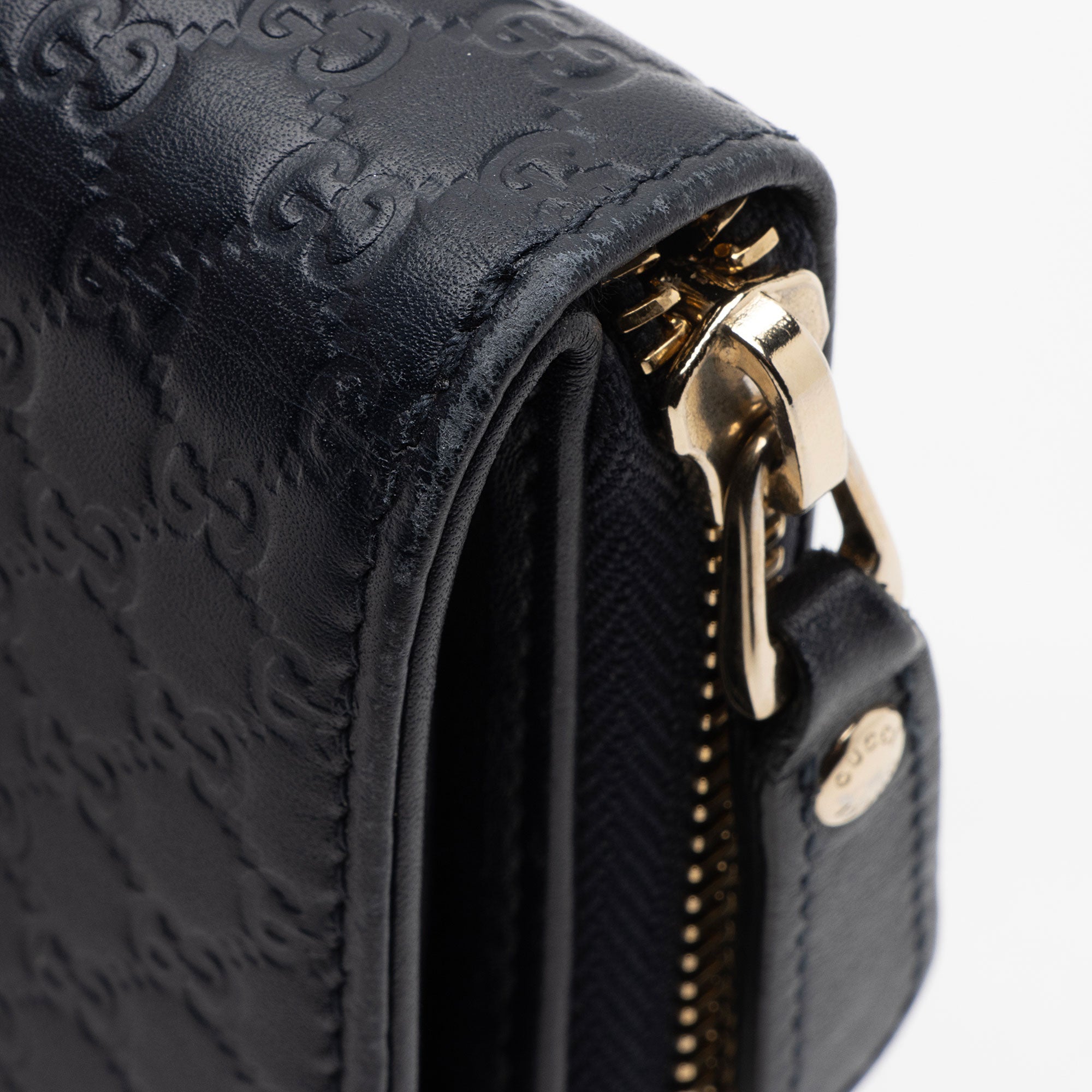 Gucci Microguccissima Leather Compact Zip Around Wallet (SHF-0RgGLi)