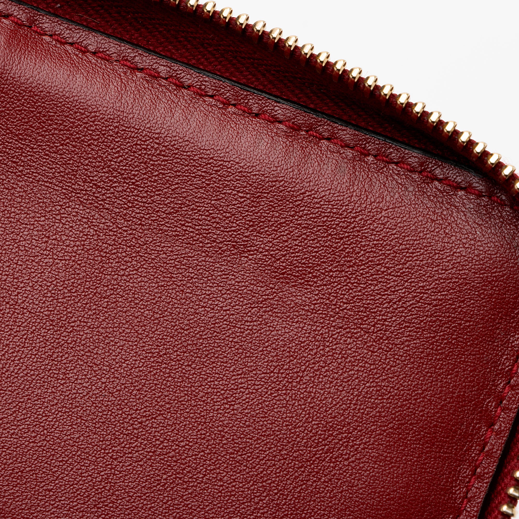 Gucci Microguccissima Leather Zip Around Compact Wallet