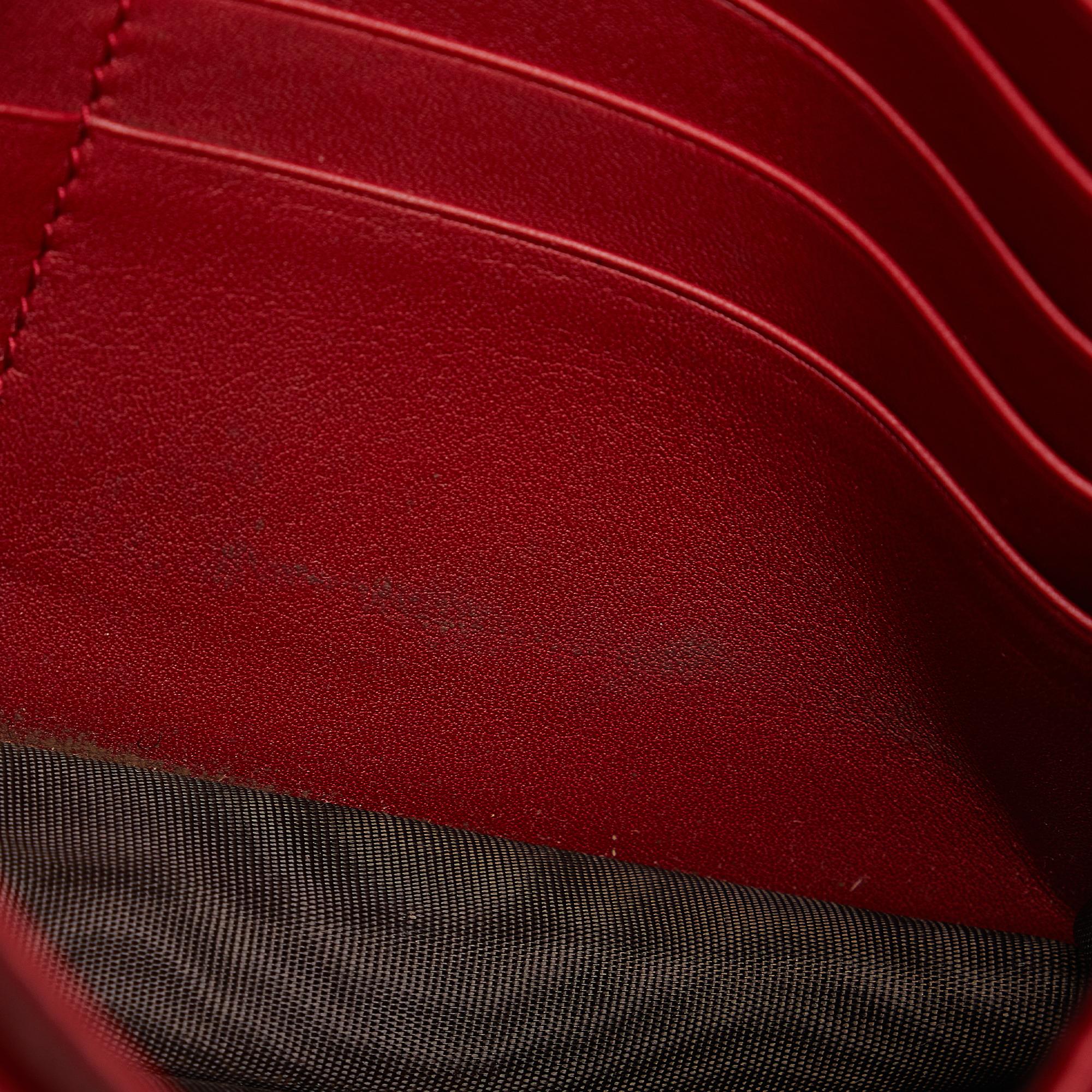 Gucci Microguccissima Long Wallet on Strap (SHG-z0yBHj)