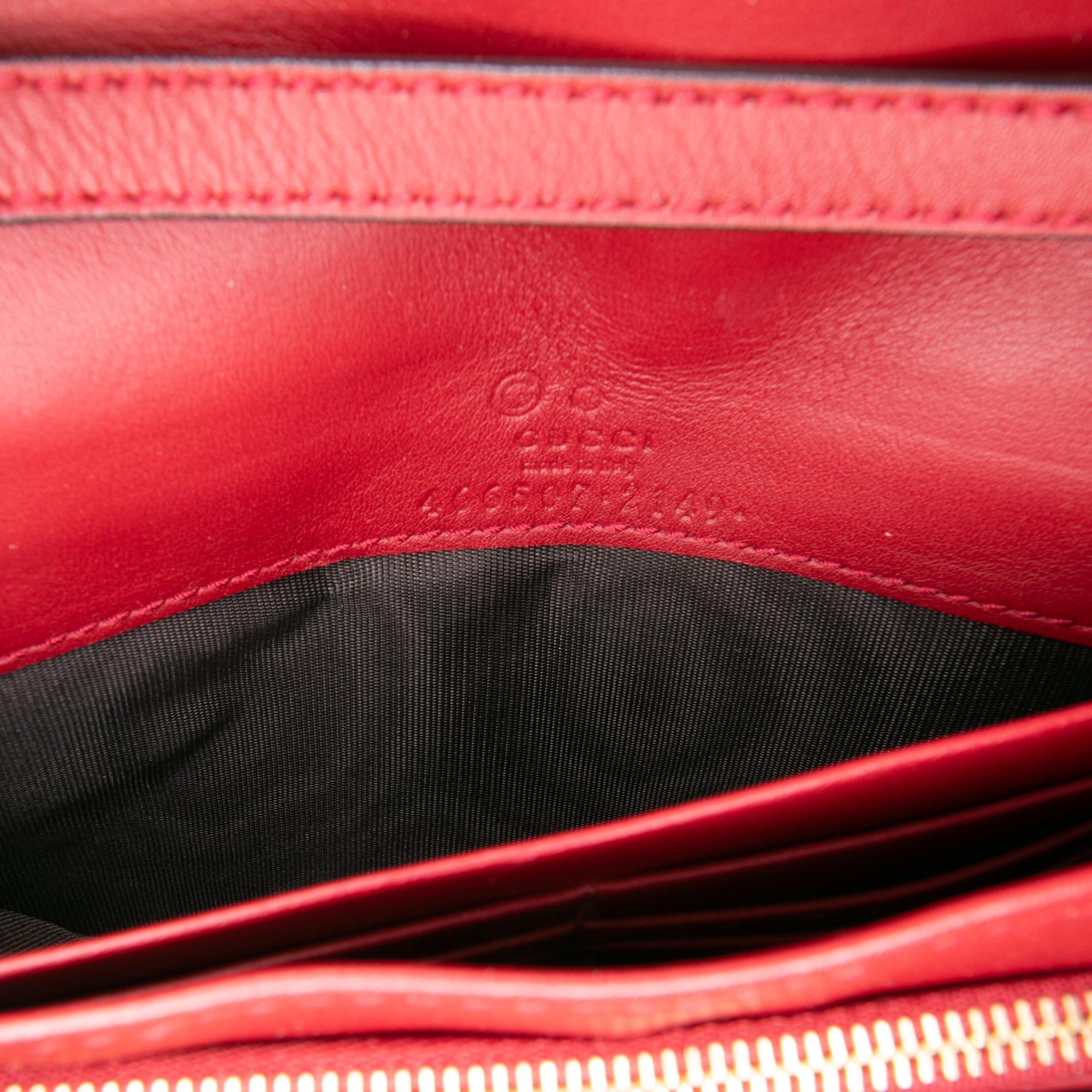 Gucci Microguccissima Wallet on Strap