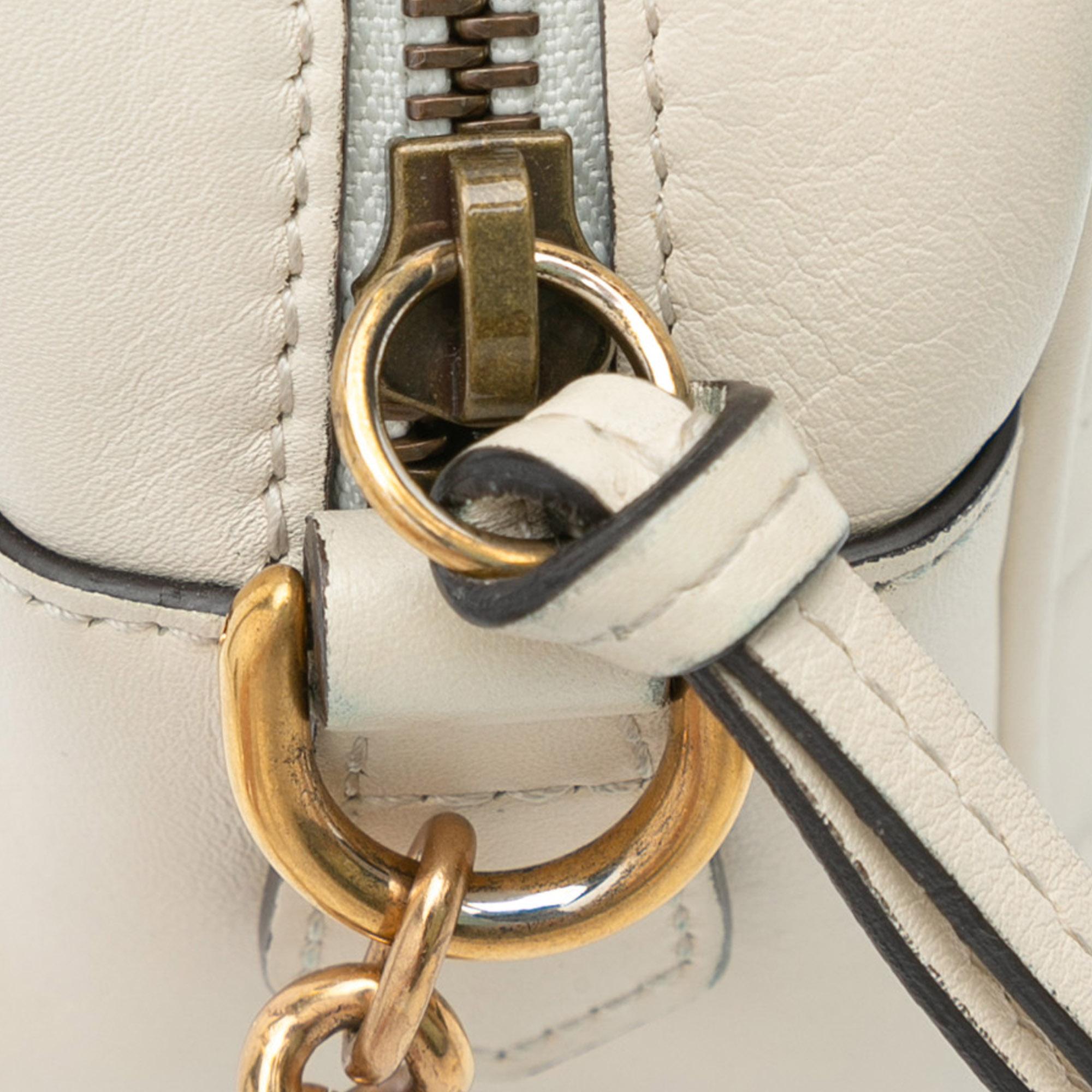 Gucci Mini GG Marmont Matelasse Crossbody (SHG-hPqMcj)