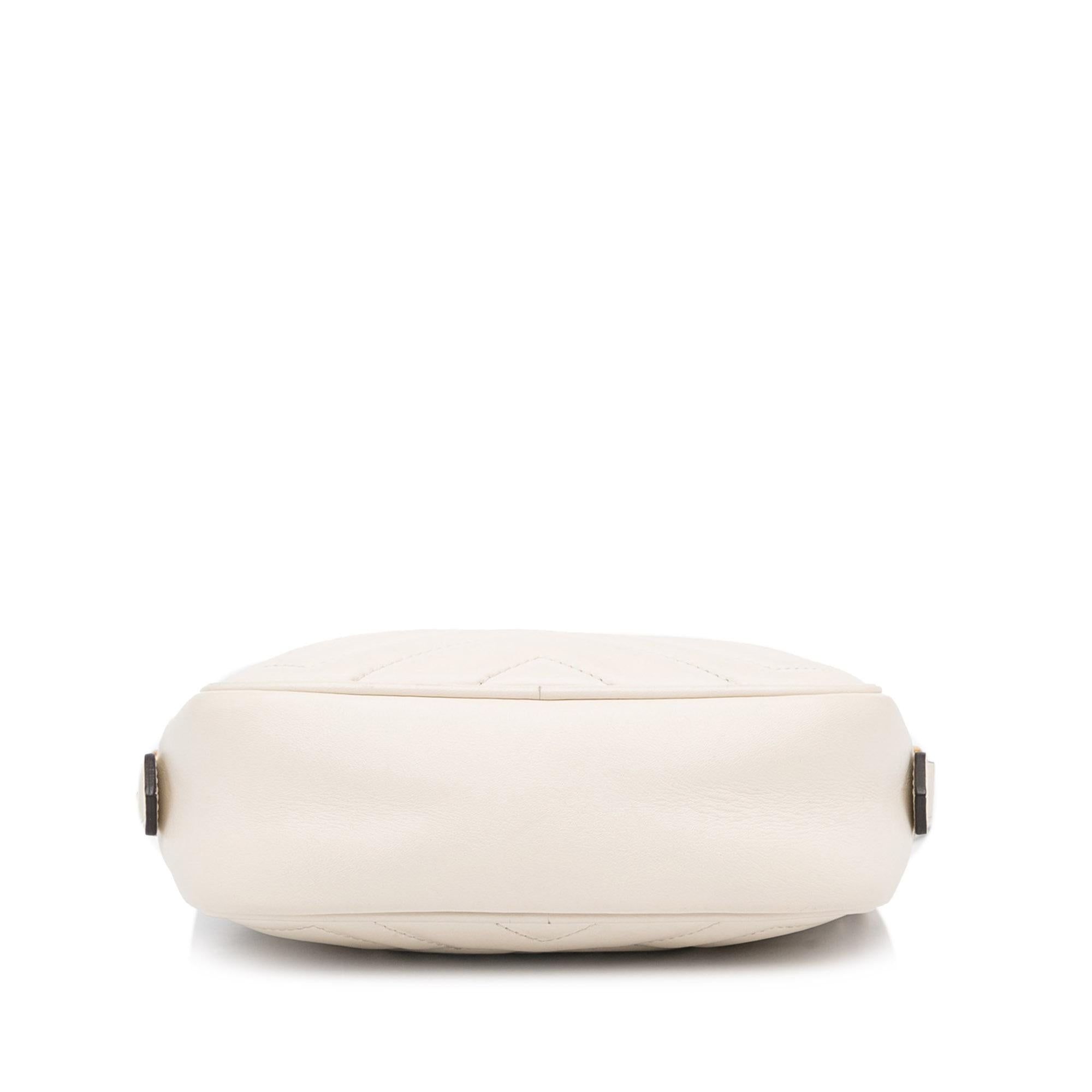 Gucci Mini GG Marmont Matelasse Crossbody (SHG-hPqMcj)