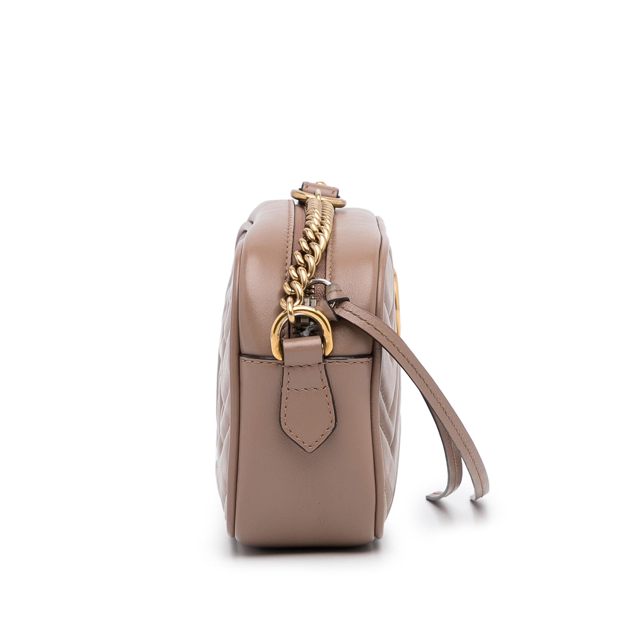 Gucci Mini GG Marmont Matelasse Crossbody (SHG-r1hvKf)