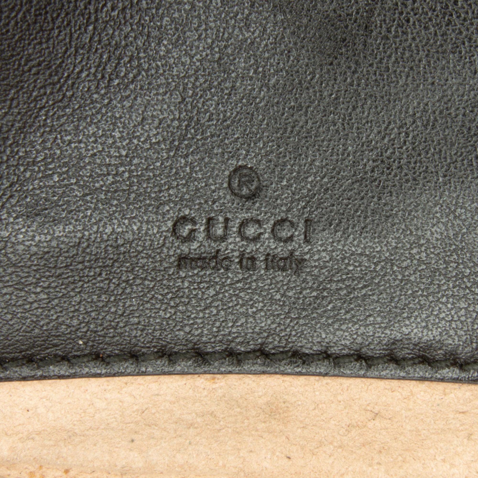 Gucci Mini GG Marmont Triple-Zip Crossbody Bag (SHG-dnjgun)