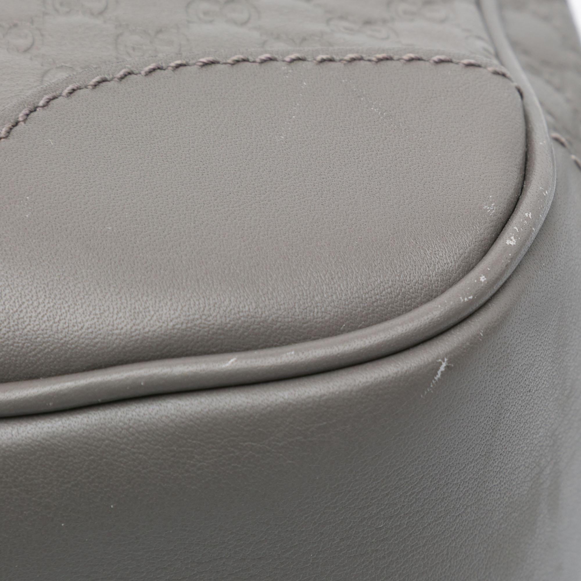 Gucci Mini Microguccissima Bree Crossbody