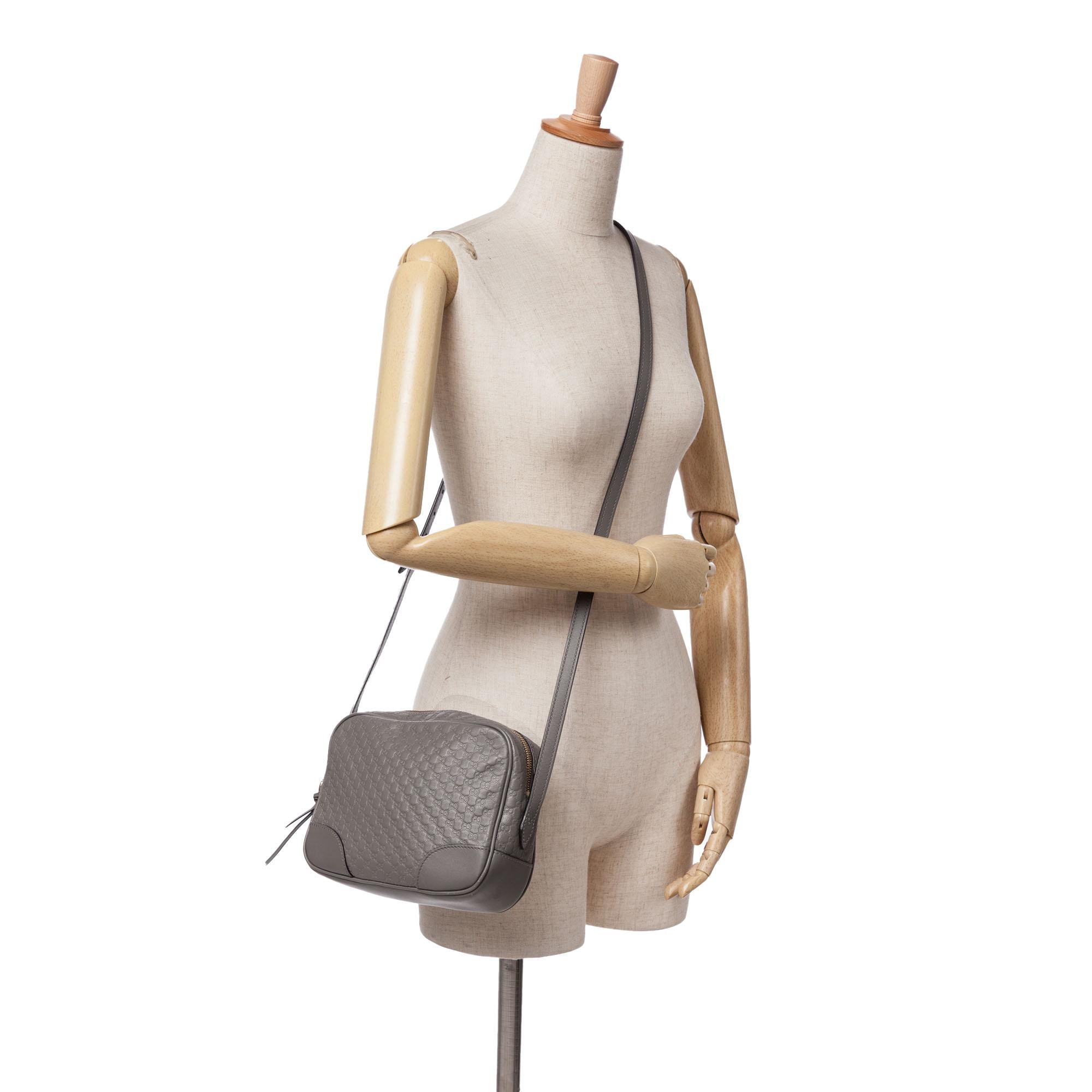 Gucci Mini Microguccissima Bree Crossbody