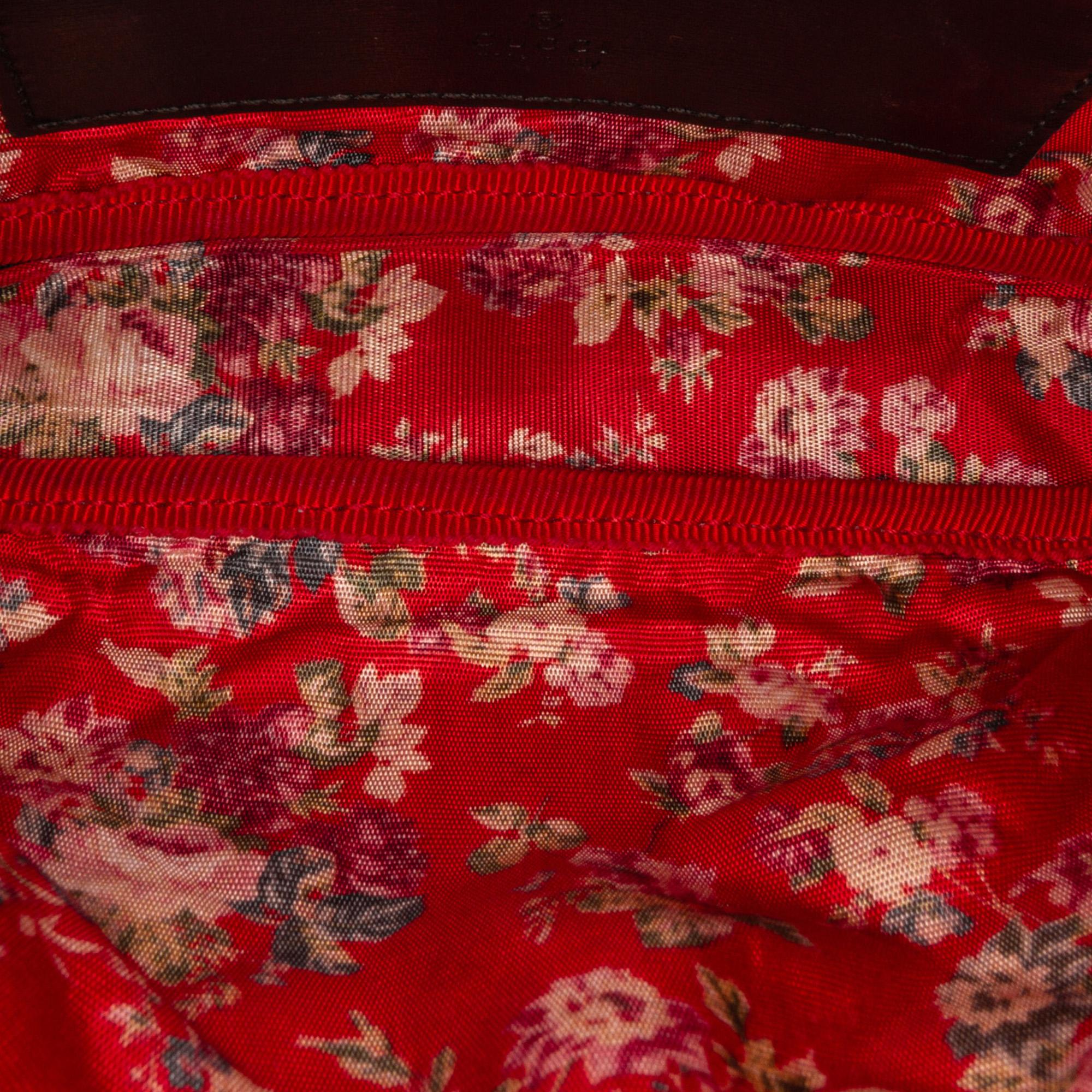 Gucci Mini Trapuntata Crossbody Bag (SHG-7T54dj)