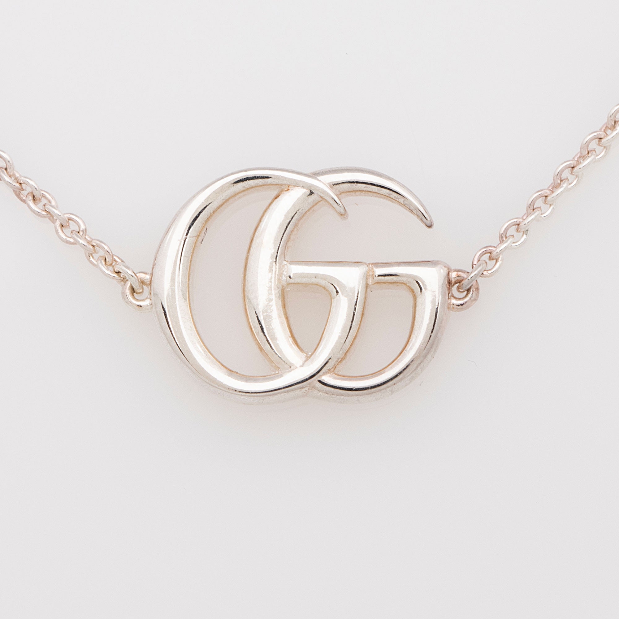 Gucci Mother of Pearl Sterling Silver GG Marmont Bracelet